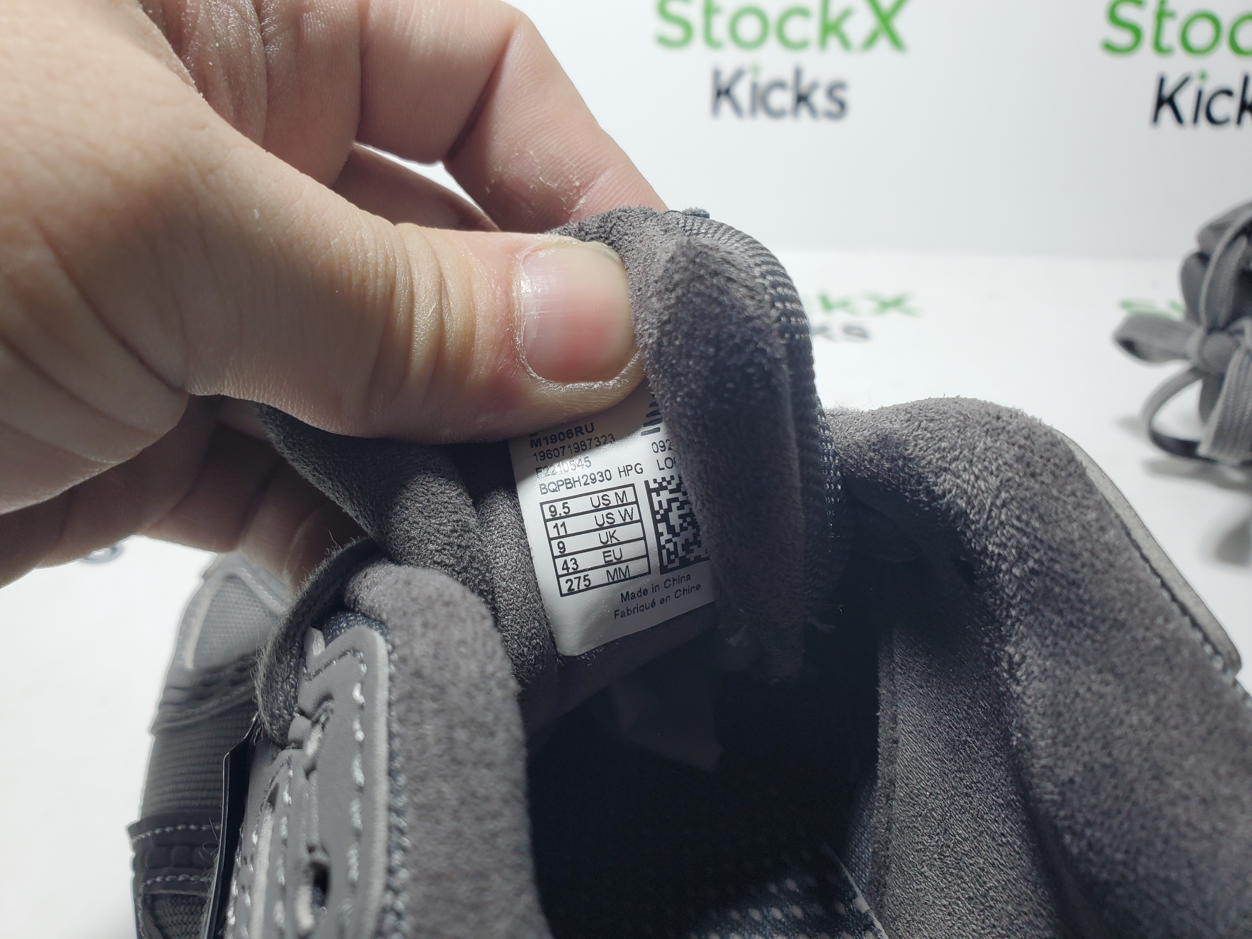 NEW BALANCE Dark Grey M1906RU review 6