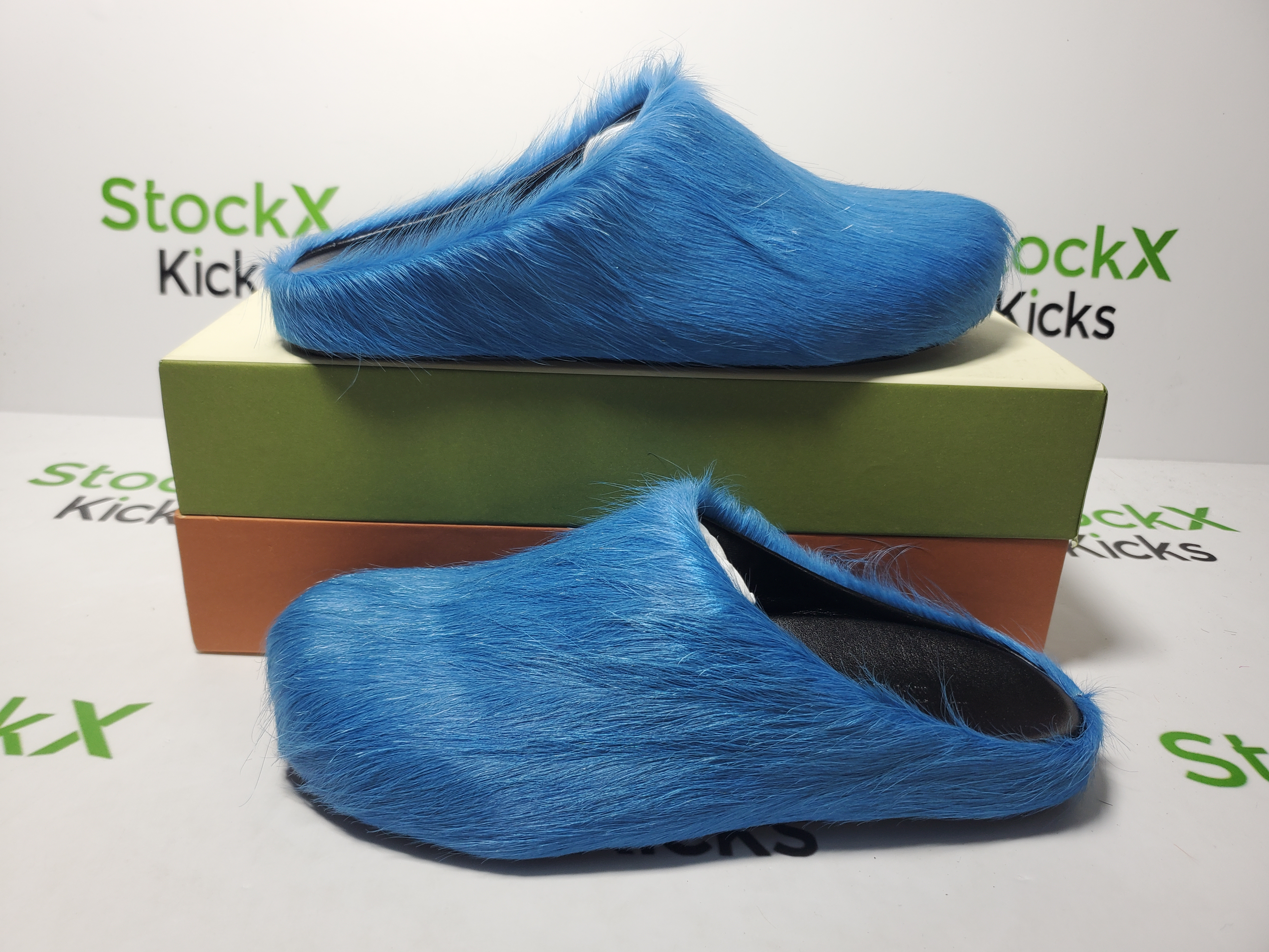 Marni Long-hair Calfskin Fussbett Sabot Green SBMR000600P412200V38 review 1