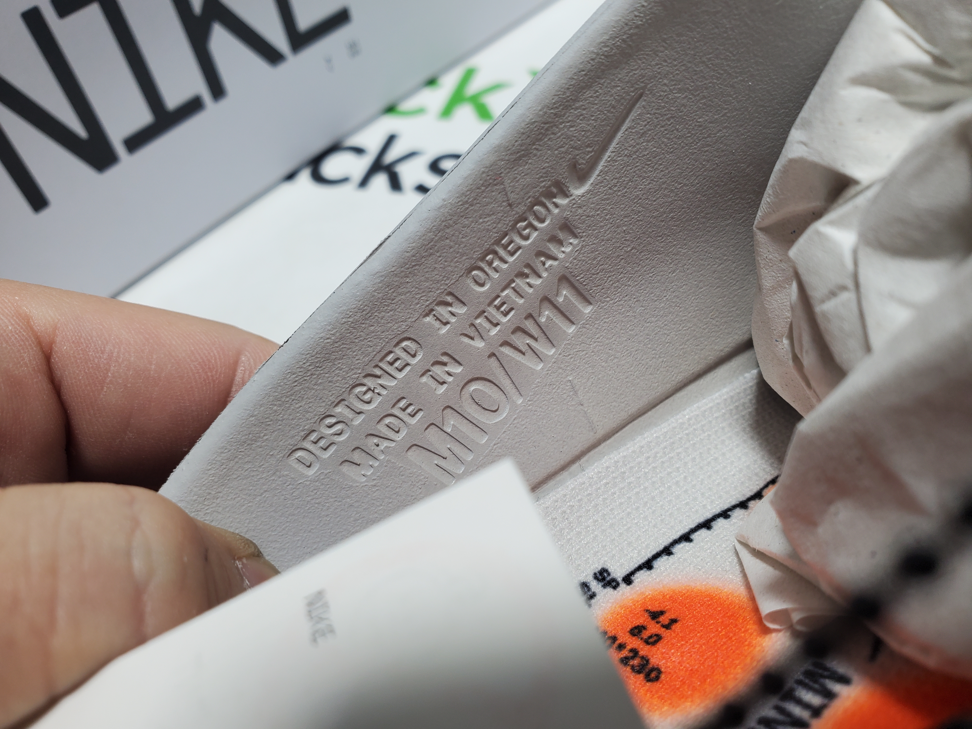 Pre-Order Nike Mind 001 Slide Light Smoky Gray review 6