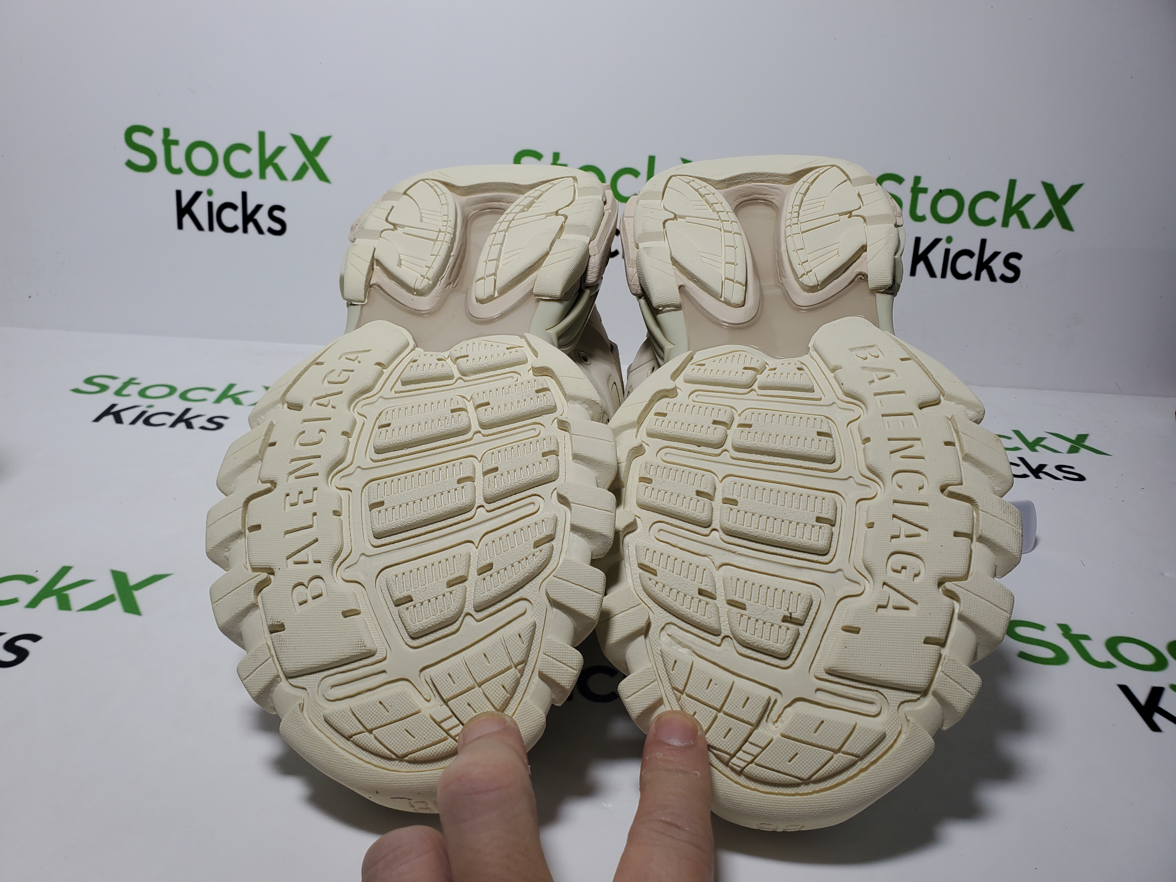 Balenciaga Track Sneaker Beige 542436 W1GB5 4162 review 5