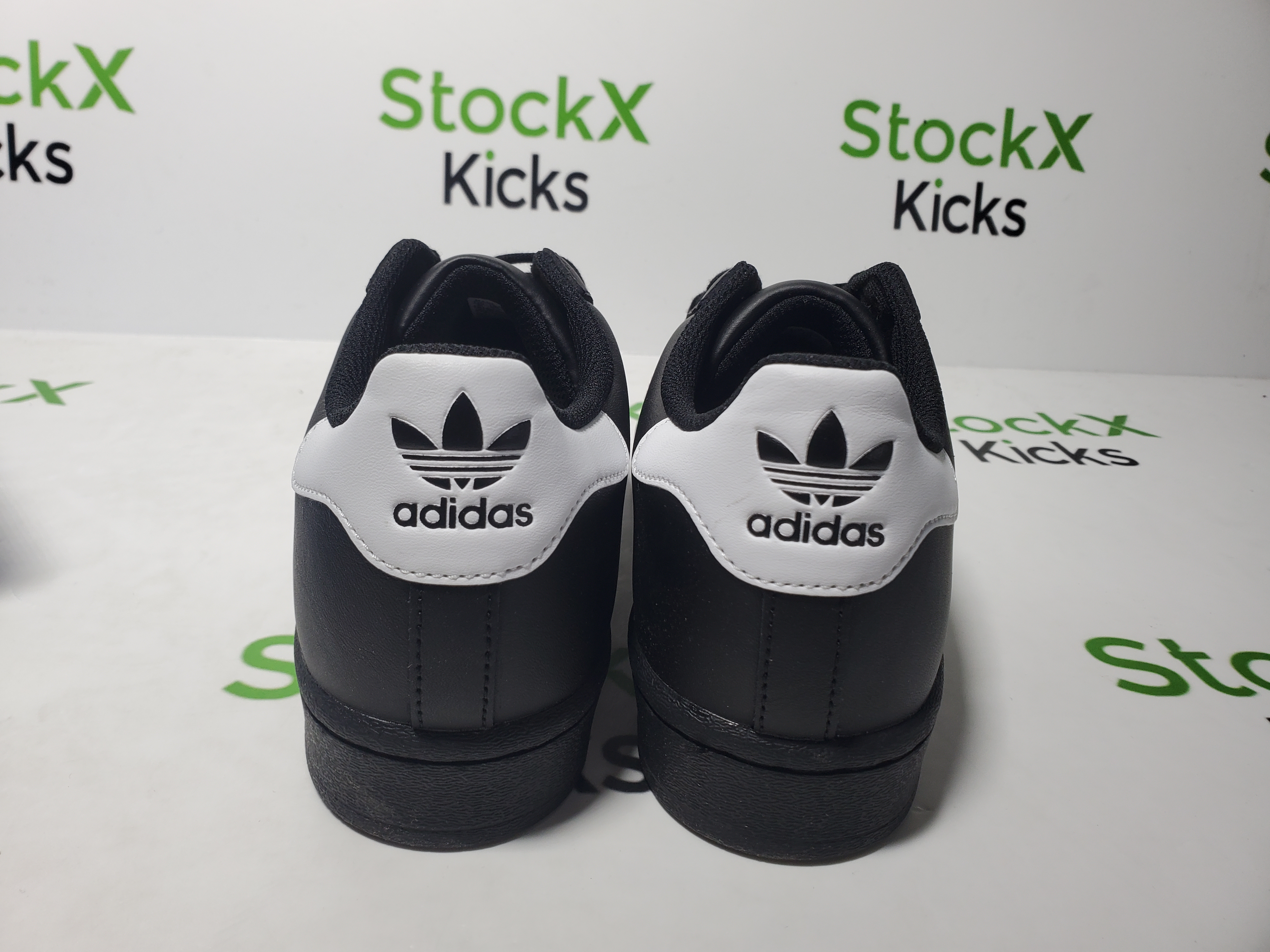 Adidas Superstar Core Black White EG4959 review 3