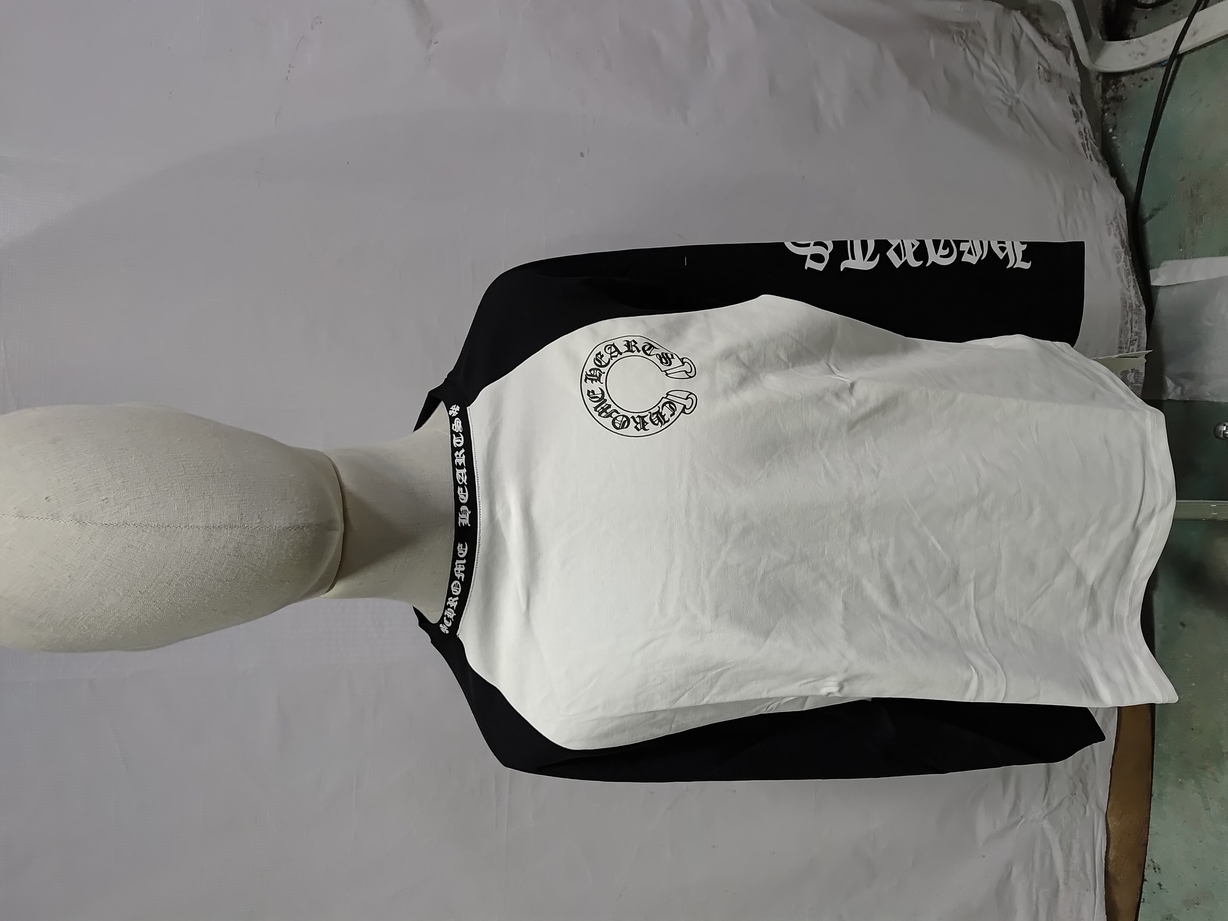 CHROME HEARTS Sweatshirt K9003 review 3