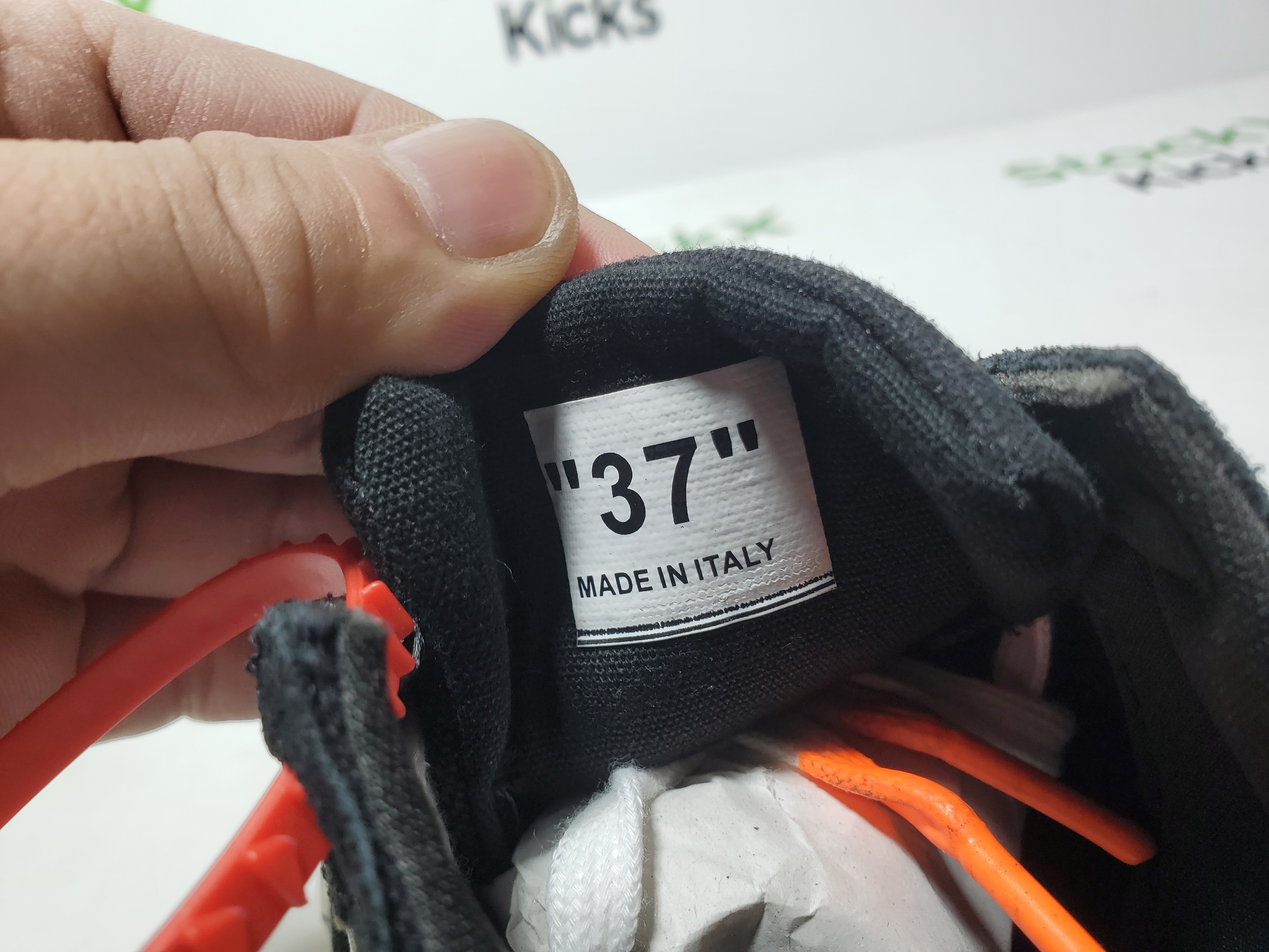 PK God Batch  Off-White Vulc Low Top 'Black' OMIA085E183510011000 review 6