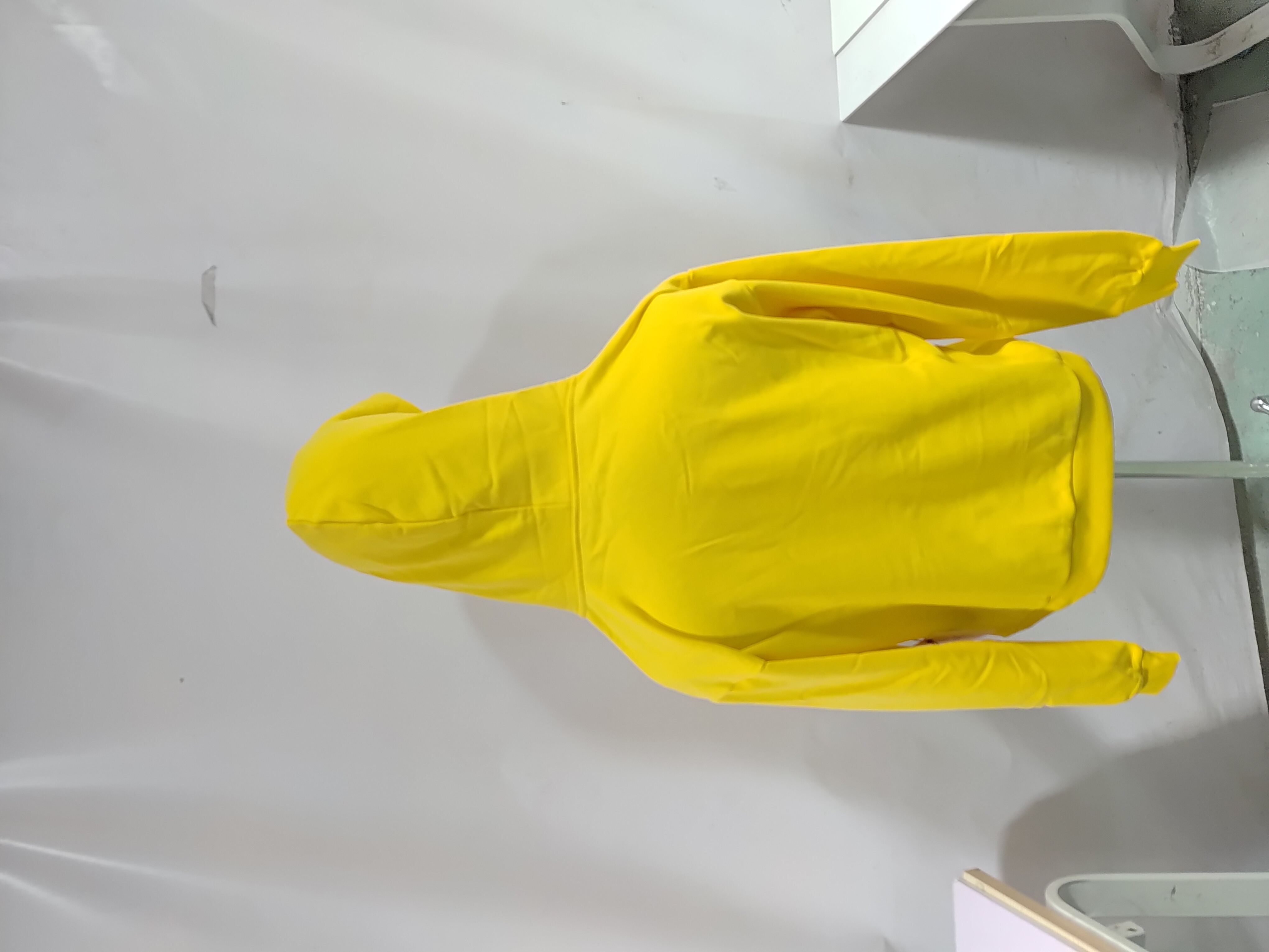 Sp5der White Letters Yellow Hoodie review 3