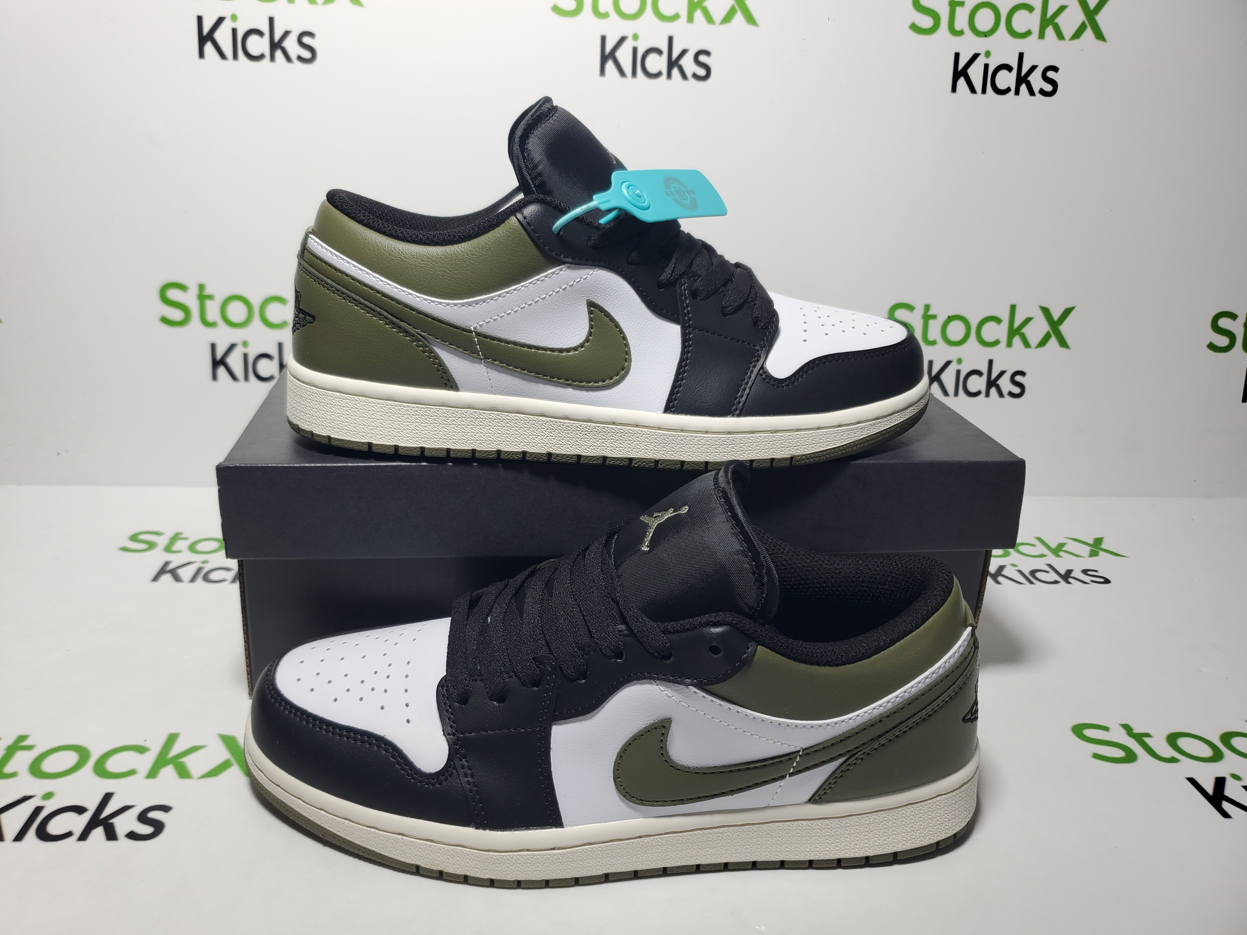 LJR Batch Air Jordan 1 Low 'Black Toe Medium Olive' 553558-092 review StockxKicks 01