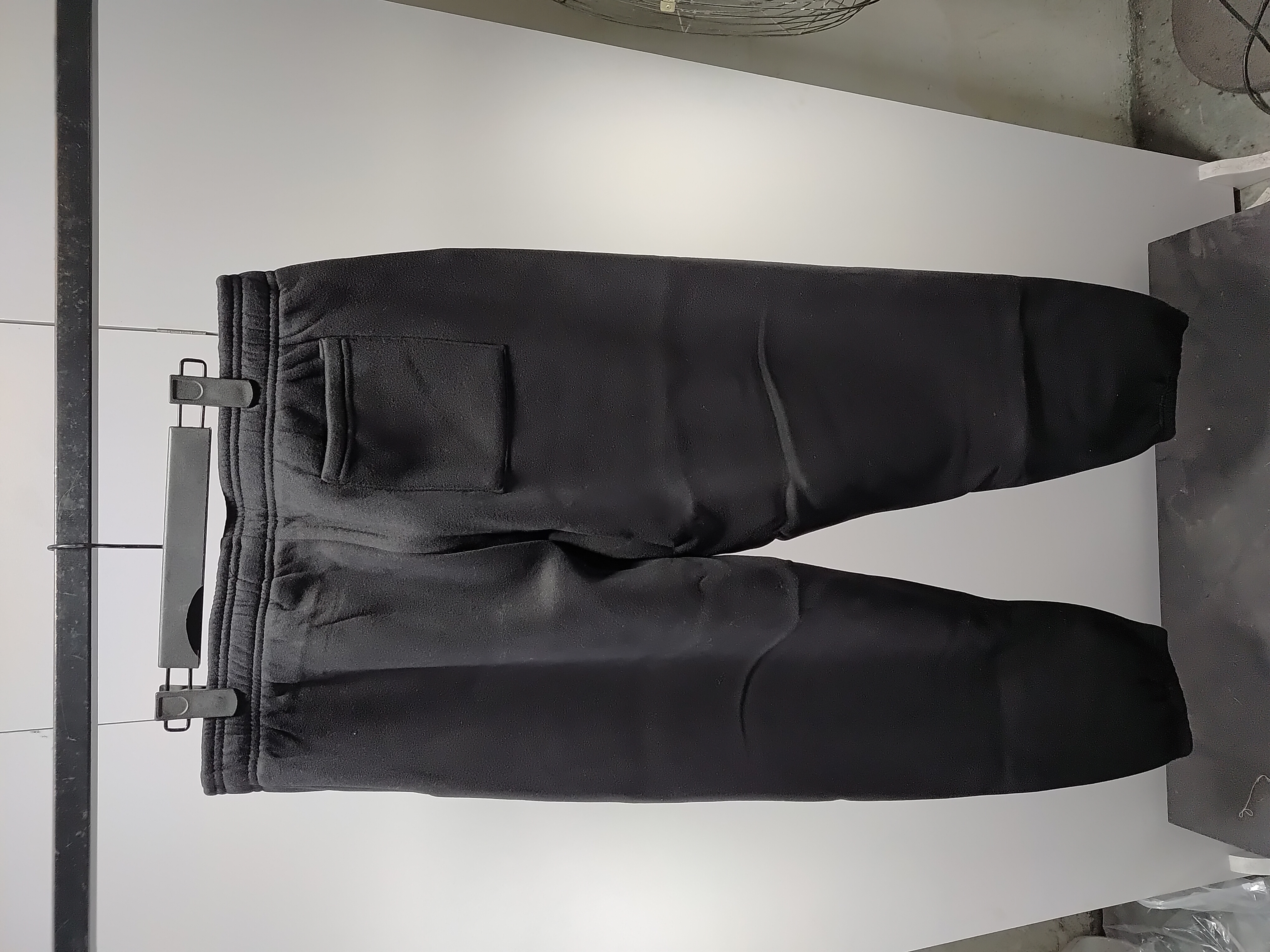 Sp5der Young Thug Black Punk Sweatpant review StockxKicks 02