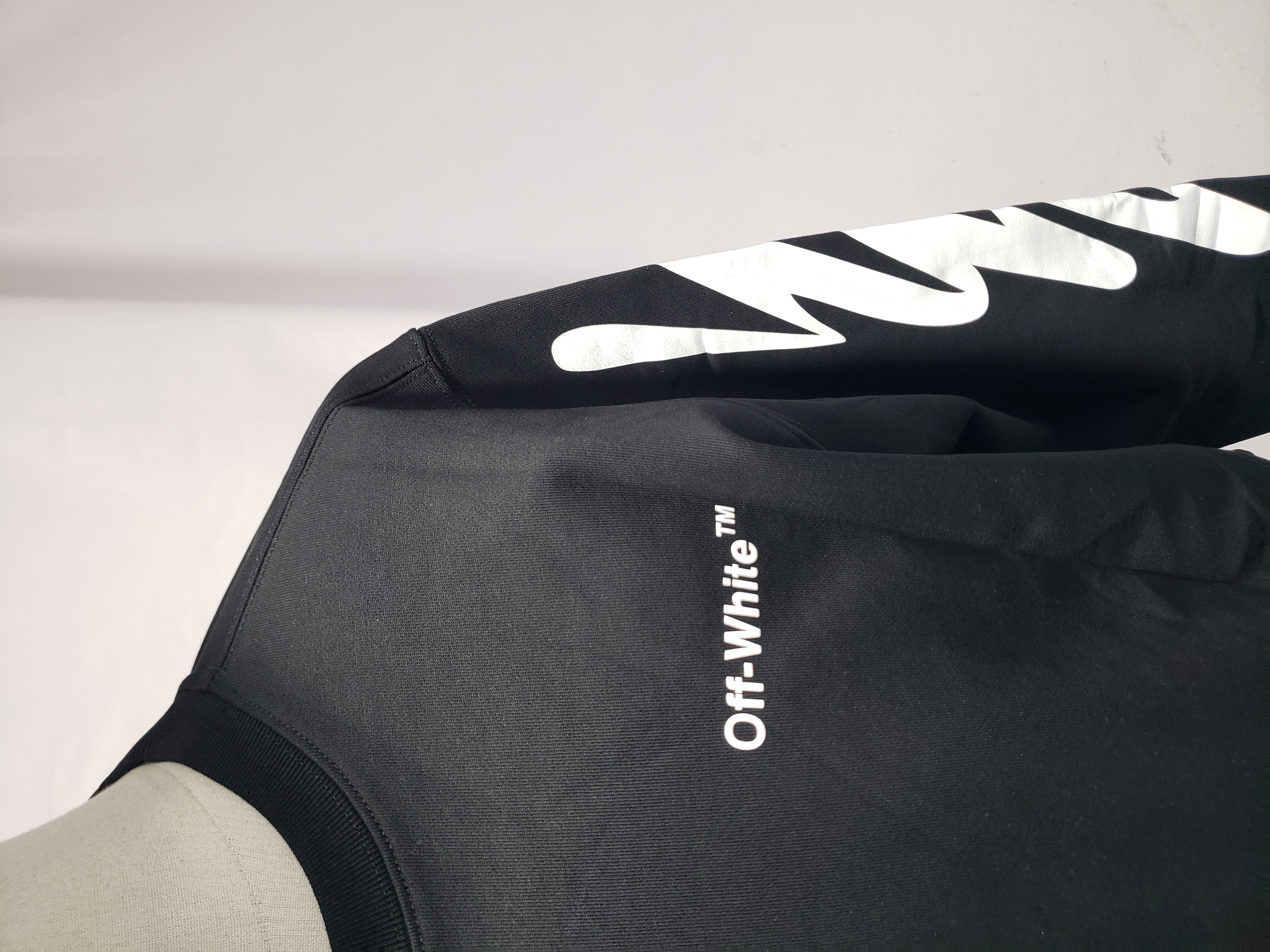 OFF WHITE Sweatshirt 028 review StockxKicks 01