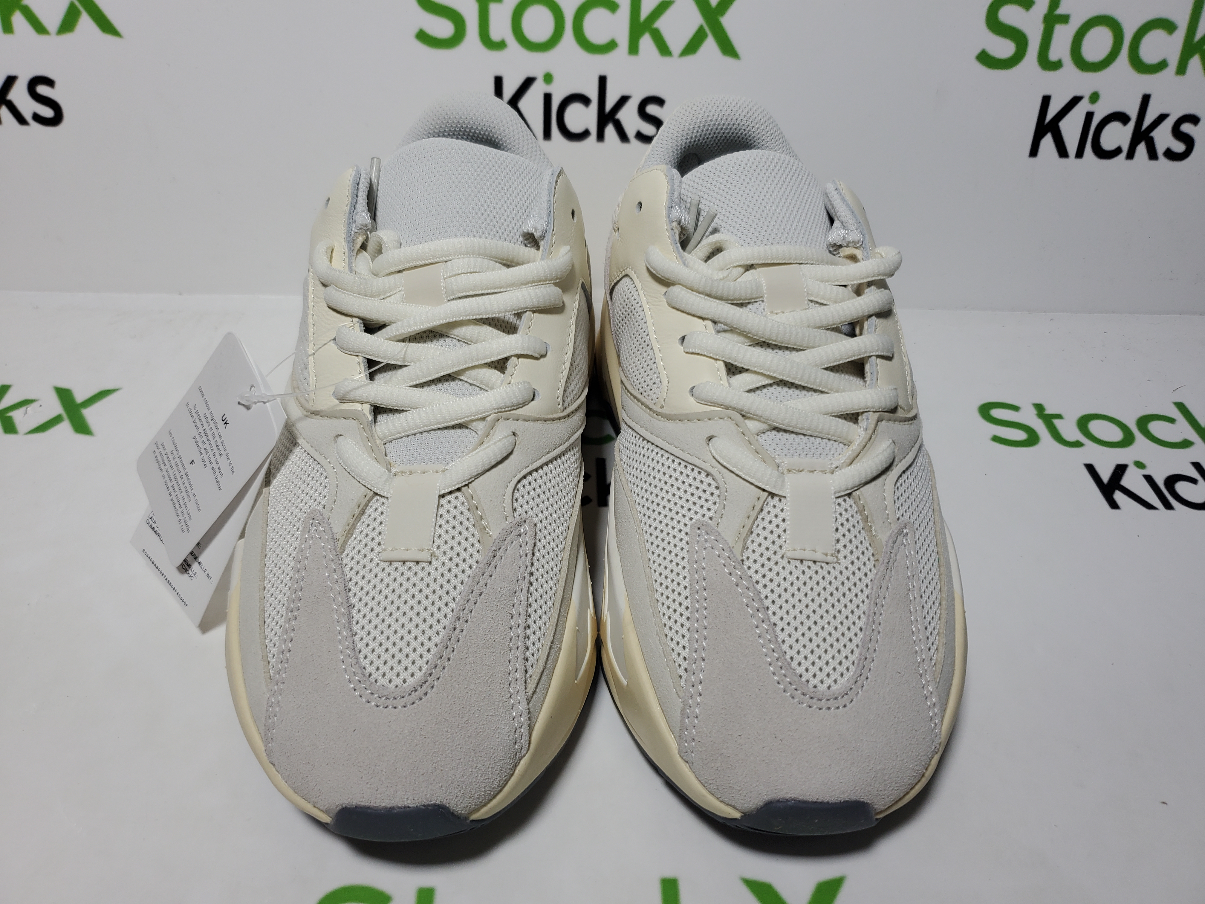 LJR Batch Yeezy Boost 700 “Analog” EG7596 review StockxKicks 01