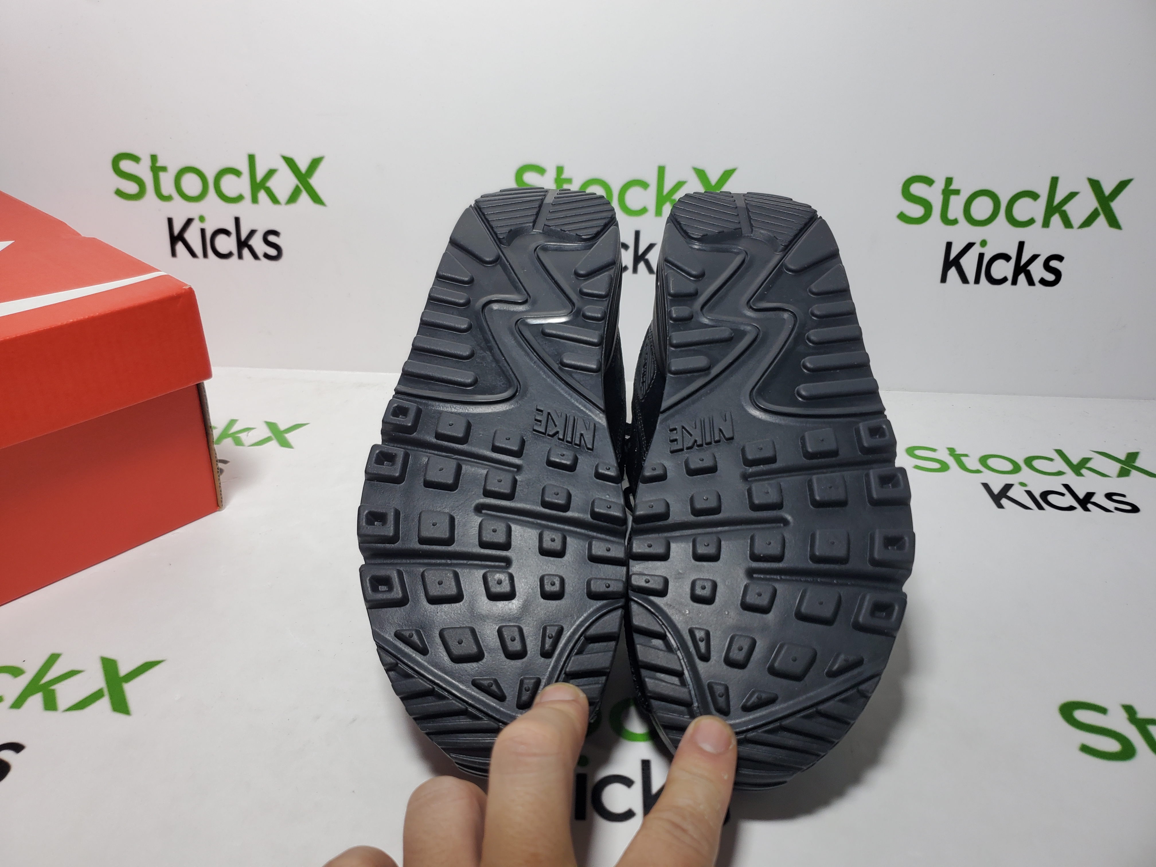 Nike Air Max 90 Leather Triple Black CZ5594-001 review StockxKicks 05