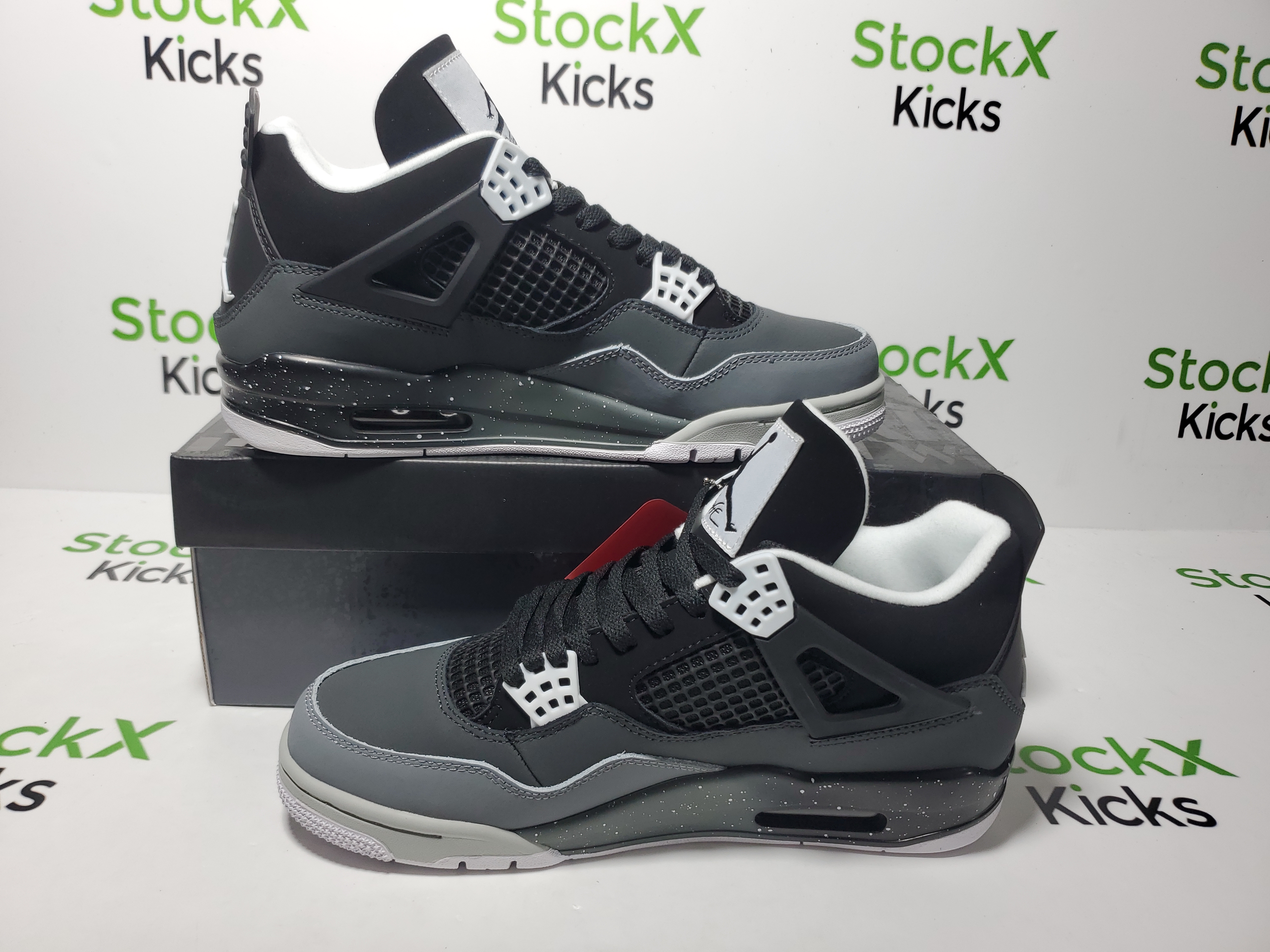 Special offer Batch  Air Jordan 4 “Fear” FQ8138-002 review StockxKicks 01