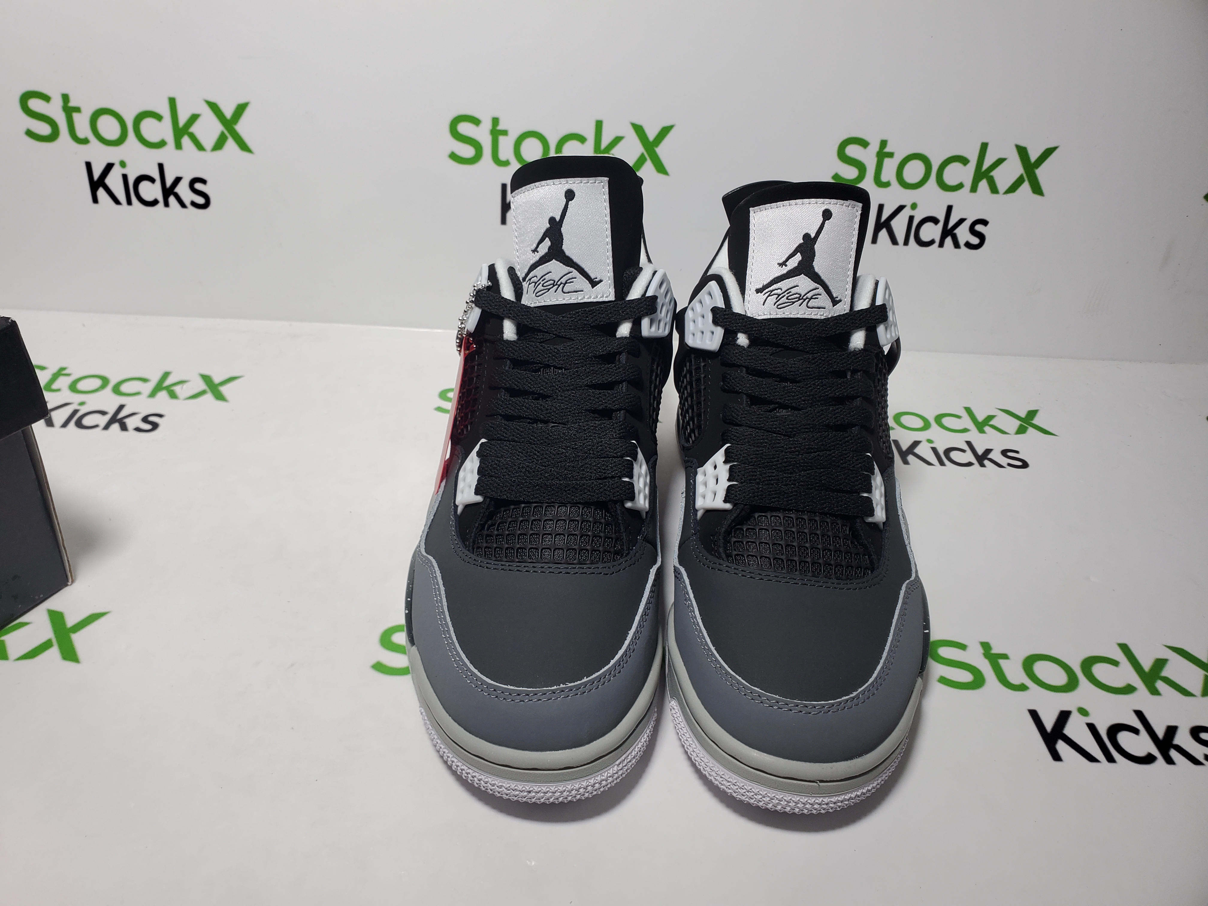 Special offer Batch  Air Jordan 4 “Fear” FQ8138-002 review StockxKicks 04