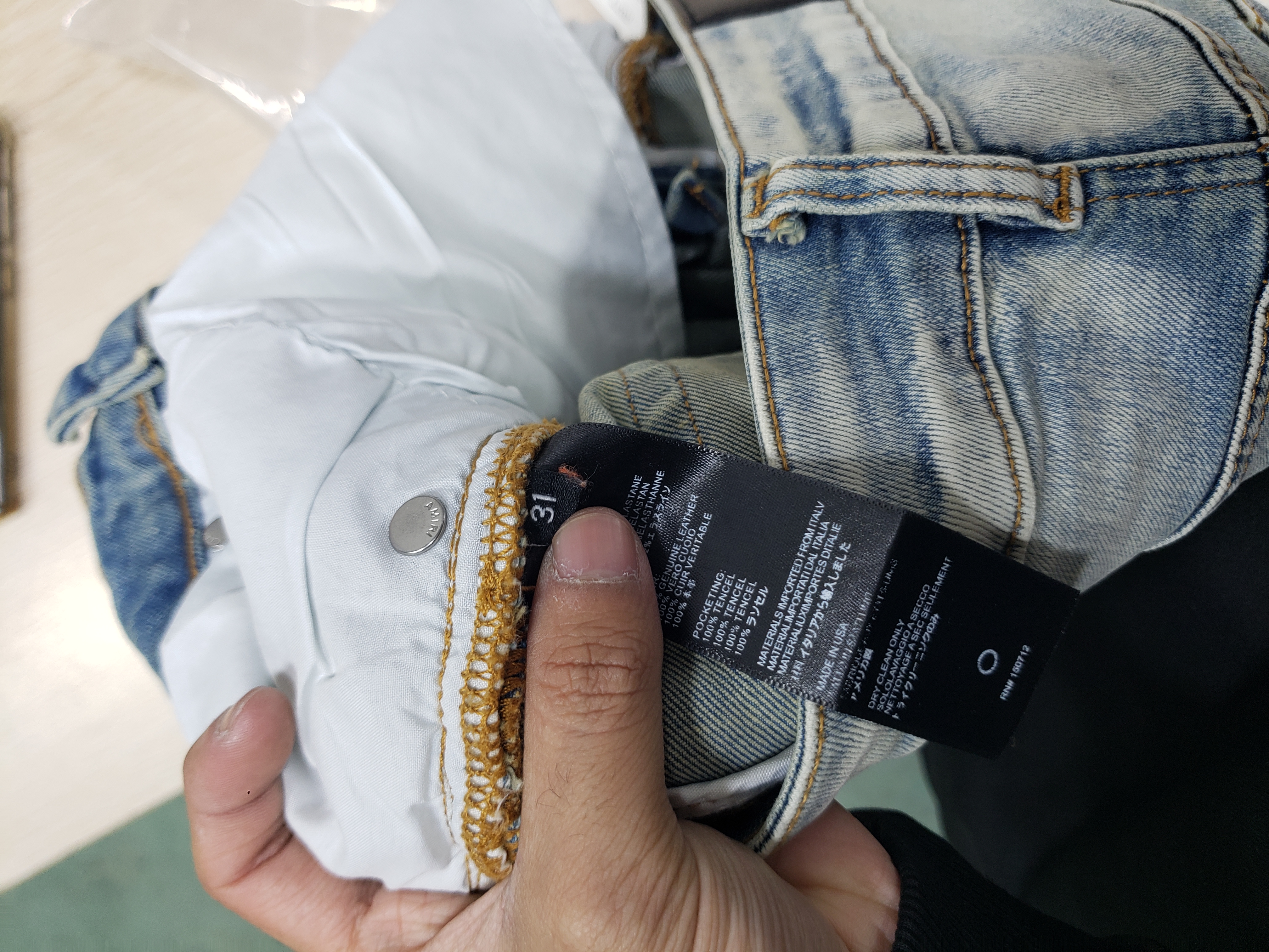 Amiri Jean 8933 review StockxKicks 00