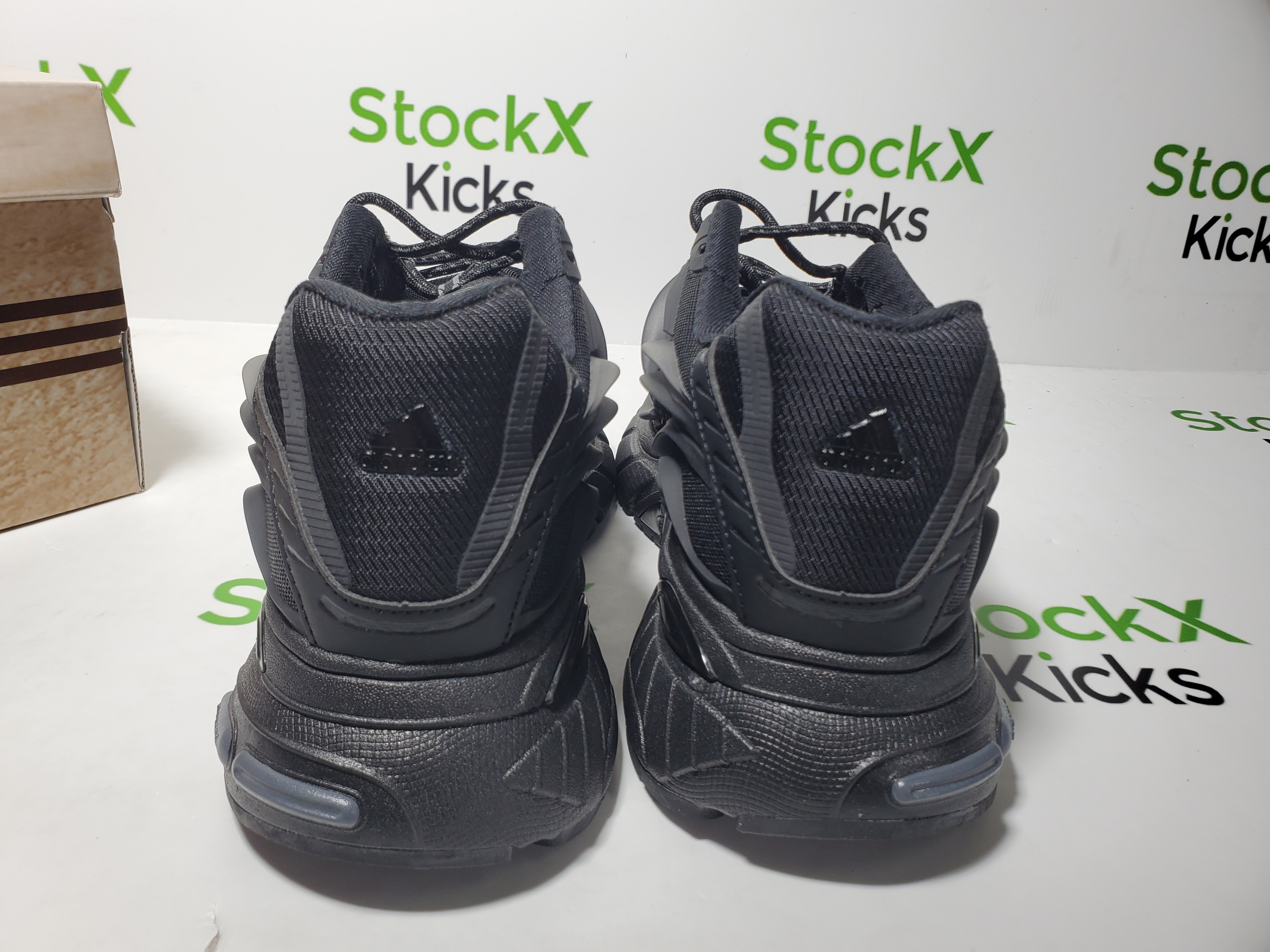 Adidas Adistar Jellyfish Pharrell Williams 'Focus Olive Real Green' JP9260 review StockxKicks 03