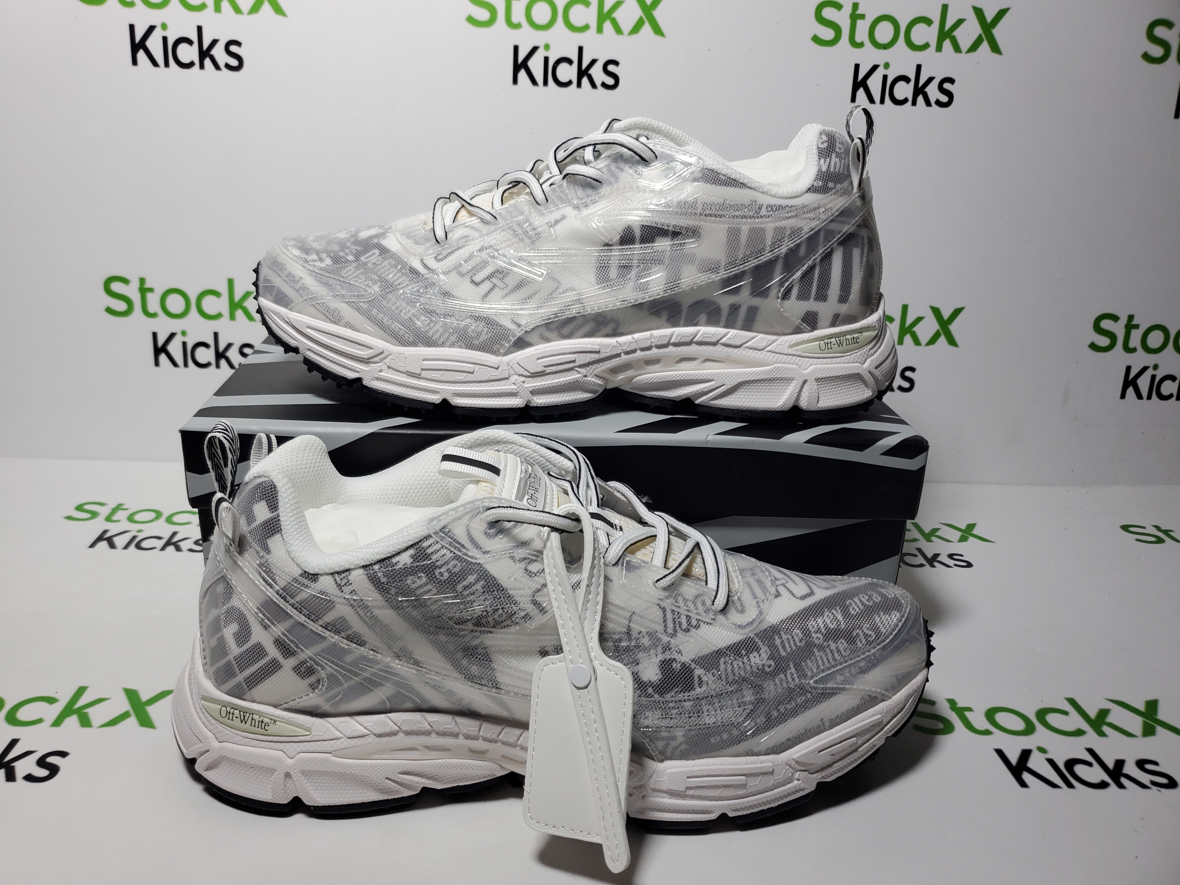 Off White Be Right Back Sneakers White Printed Pattern OWIA289F 25LEA001 0055 review StockxKicks 05