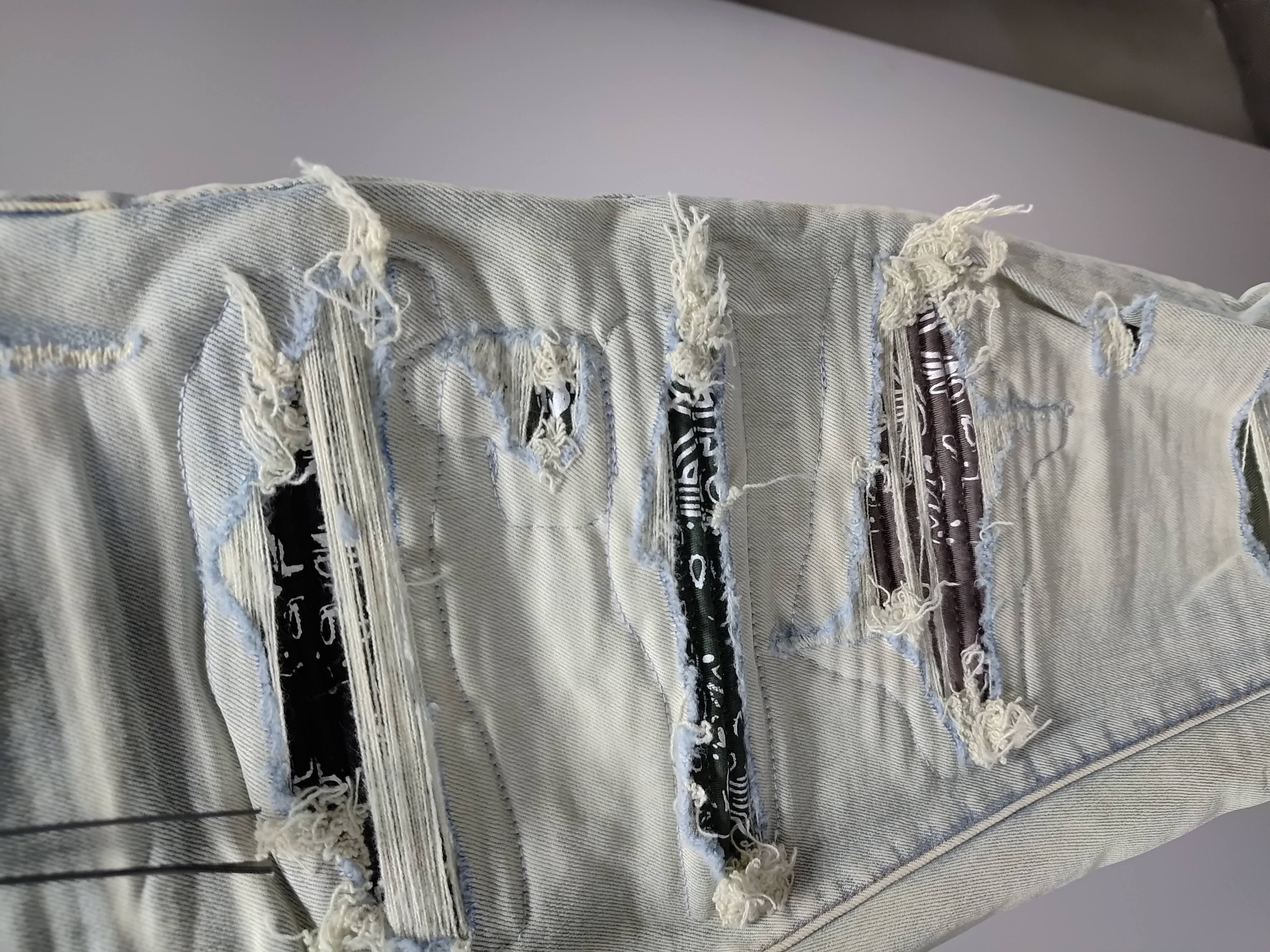 Amiri Jean 8935 review StockxKicks 02