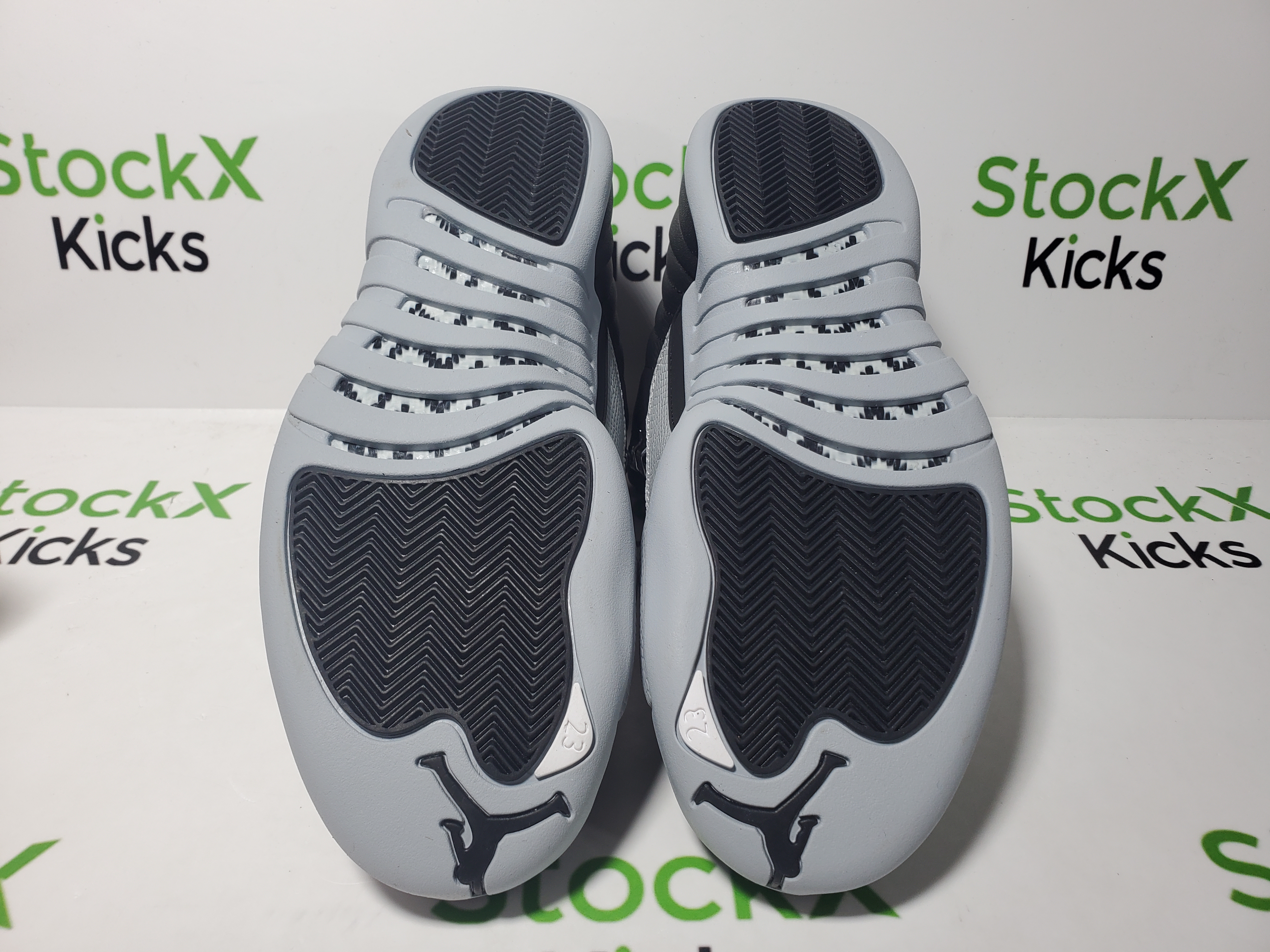 PK God Batch Air Jordan 12 Black Wolf Grey CT8013-019 review StockxKicks 05