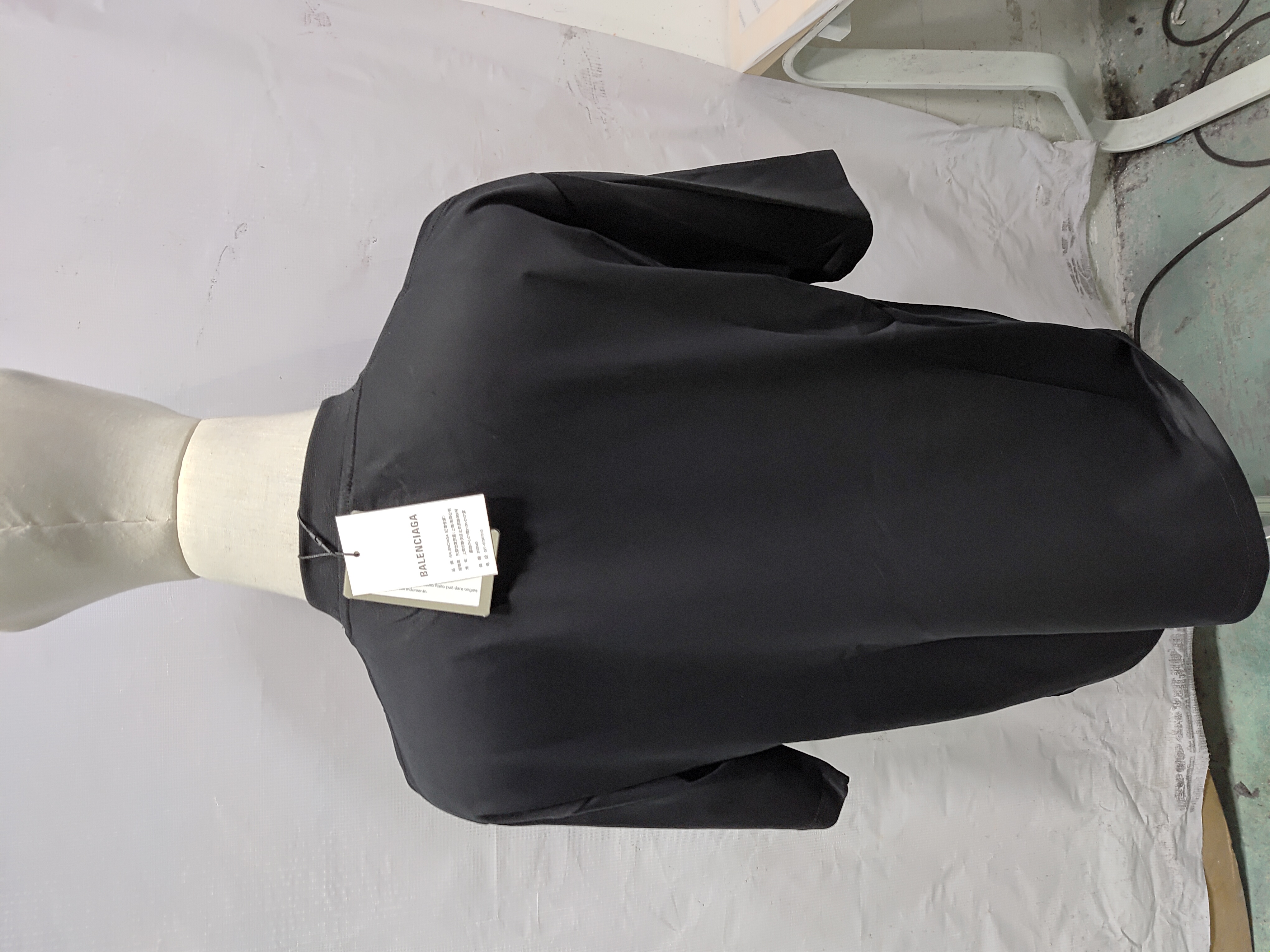 Balenciaga 25ss Crack T-shirt review StockxKicks 03