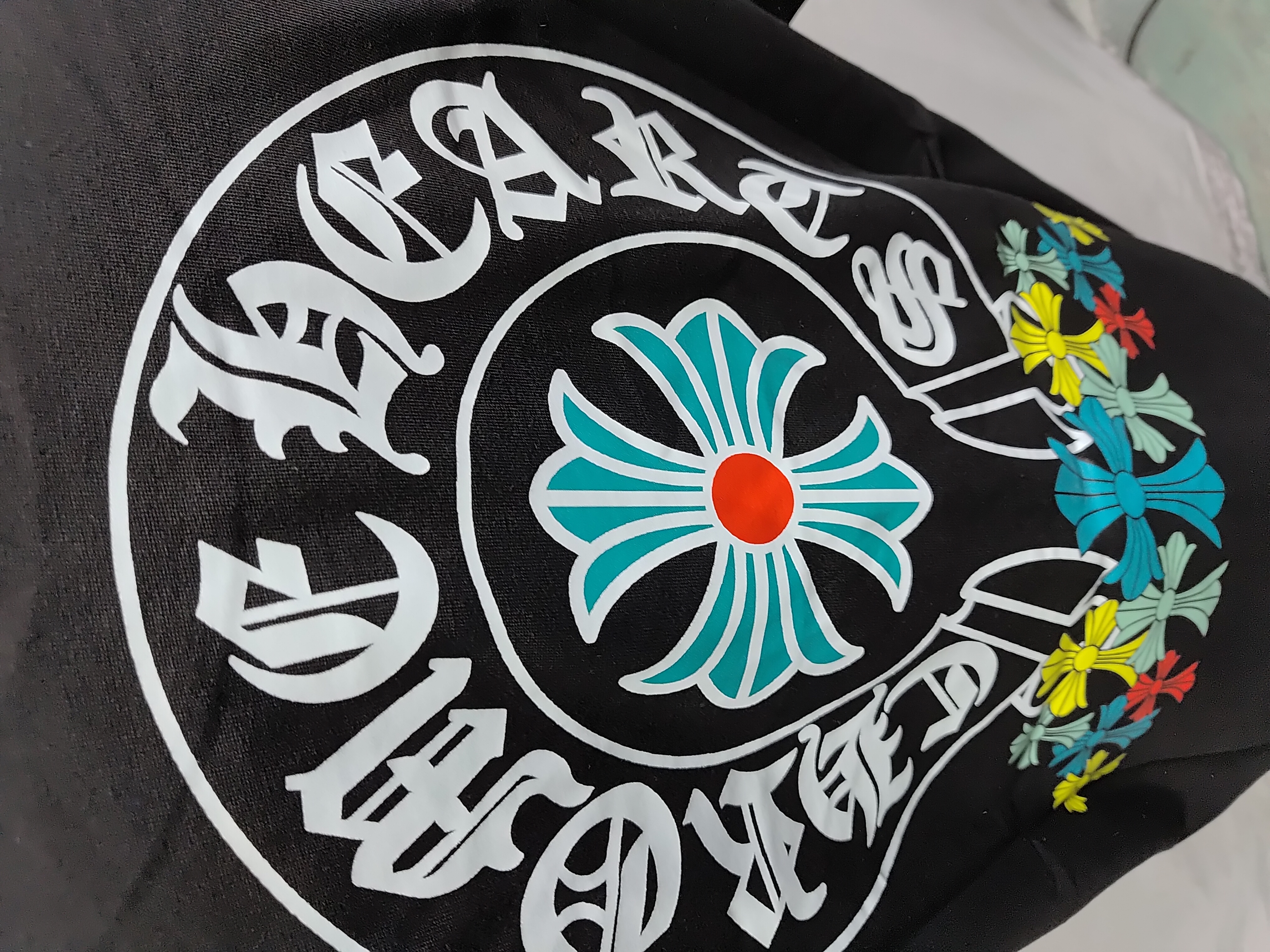 Chrome Hearts Colorful Crosses Horseshoe T-Shirt Black/White 2224 review StockxKicks 04
