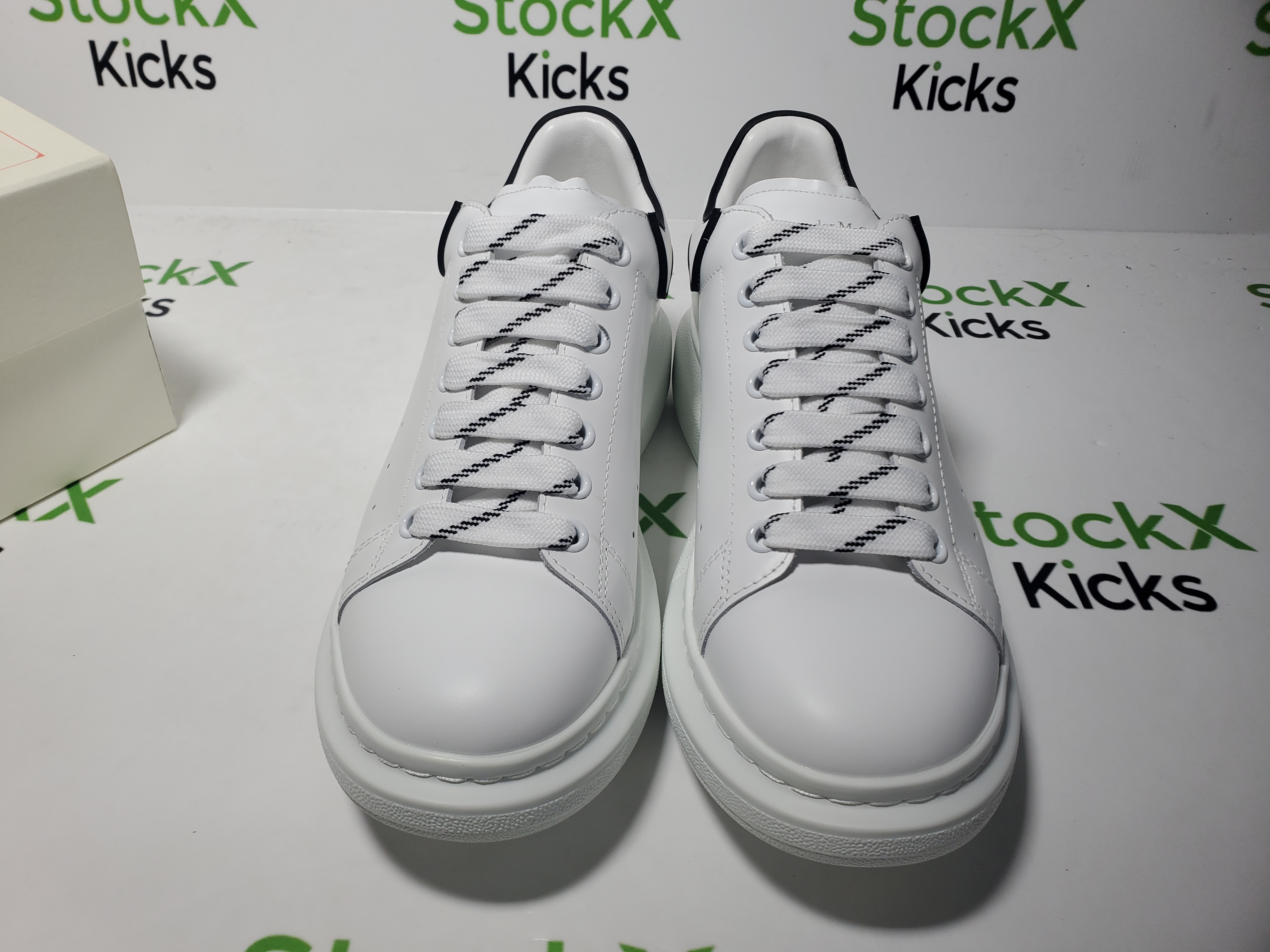 Alexander McQueen Sneake White Black review StockxKicks 04
