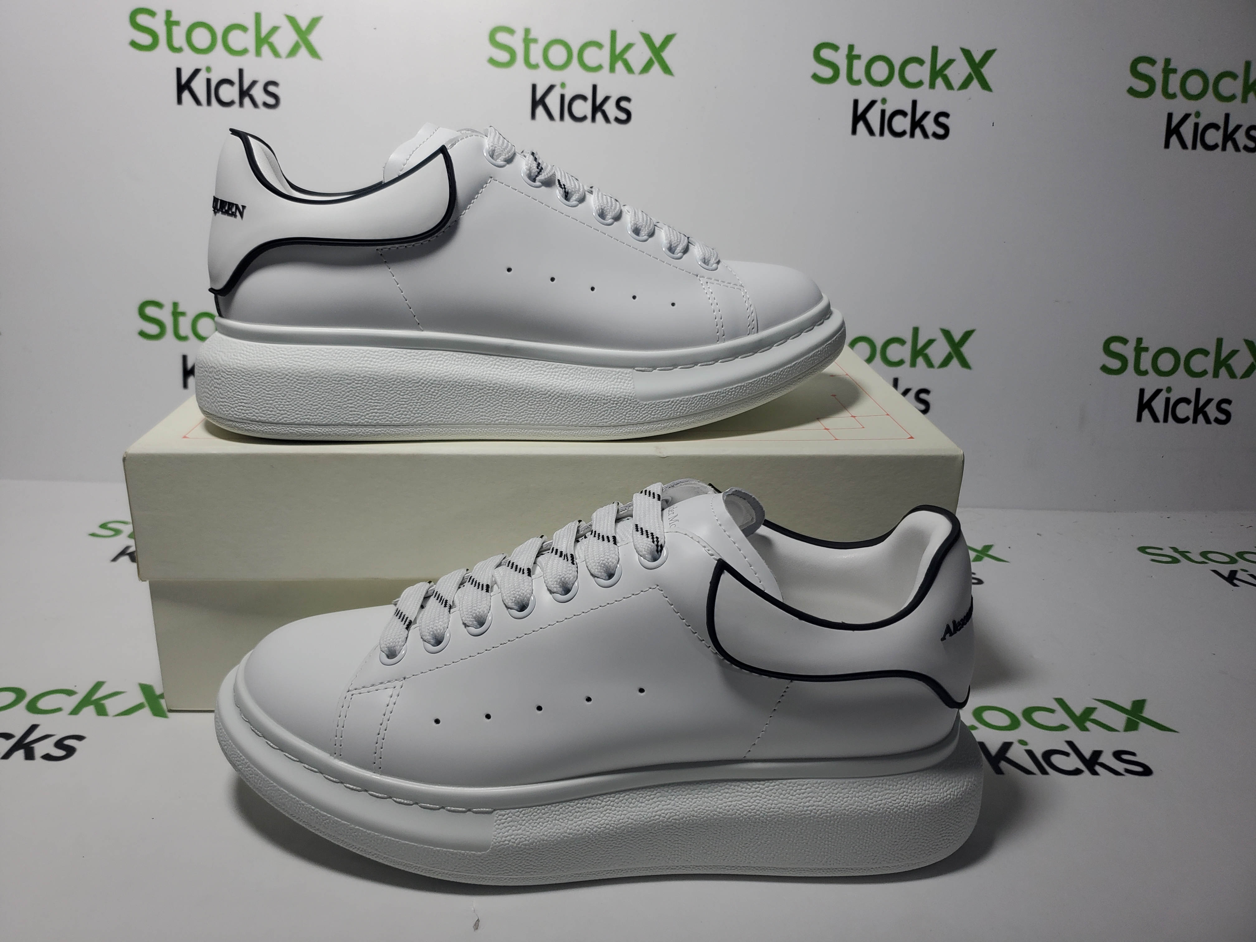 Alexander McQueen Sneake White Black review StockxKicks 01