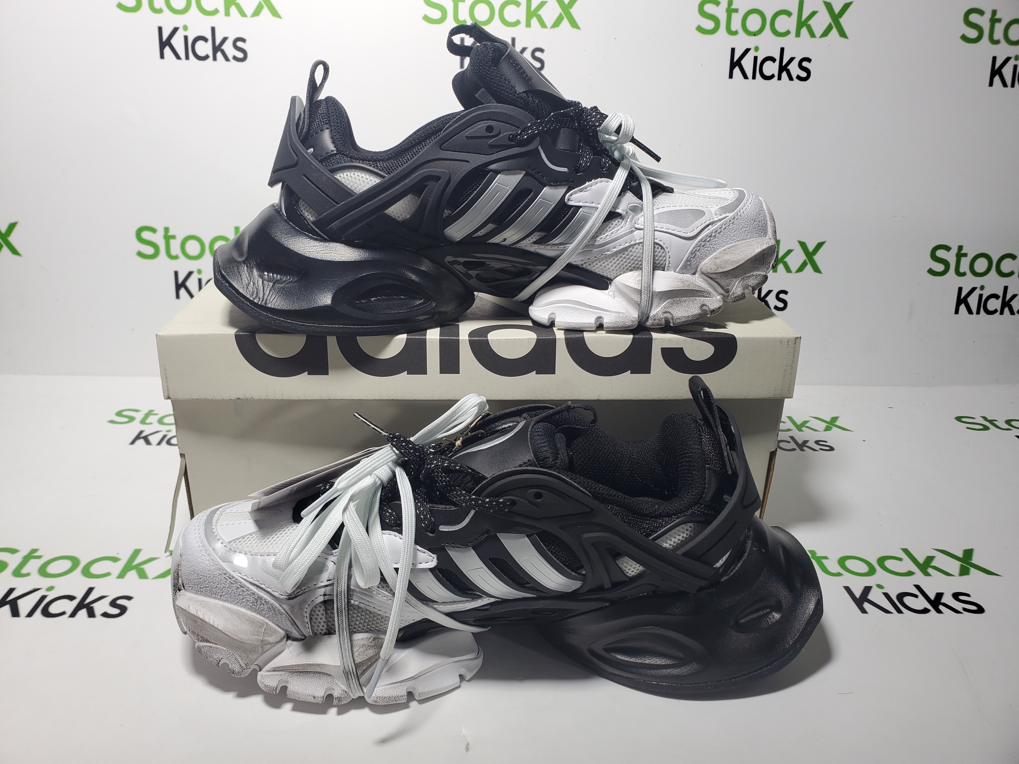 adidas Vento XLG Deluxe "Black Grey Split" JR0861 review StockxKicks 06