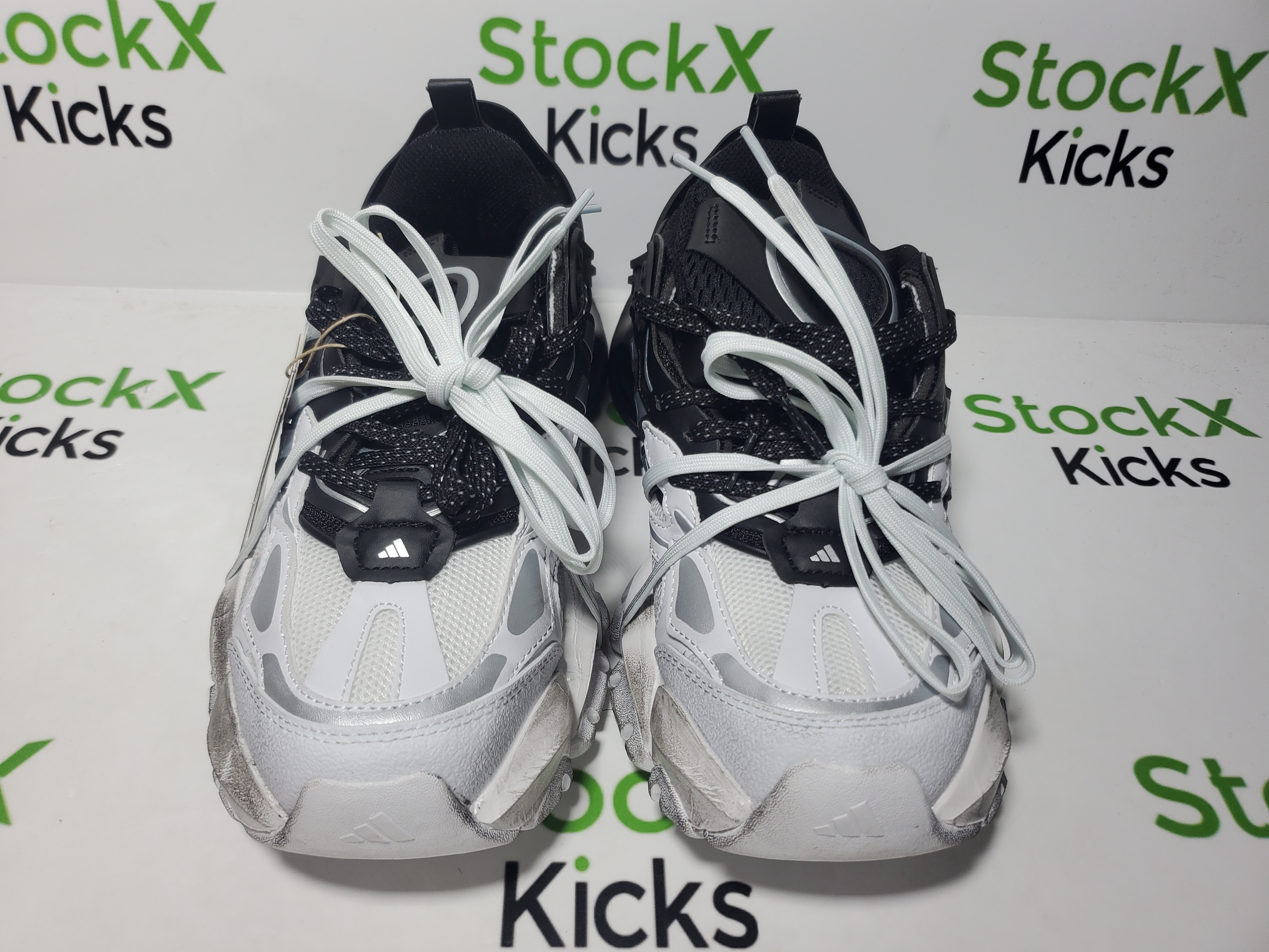 adidas Vento XLG Deluxe "Black Grey Split" JR0861 review StockxKicks 01