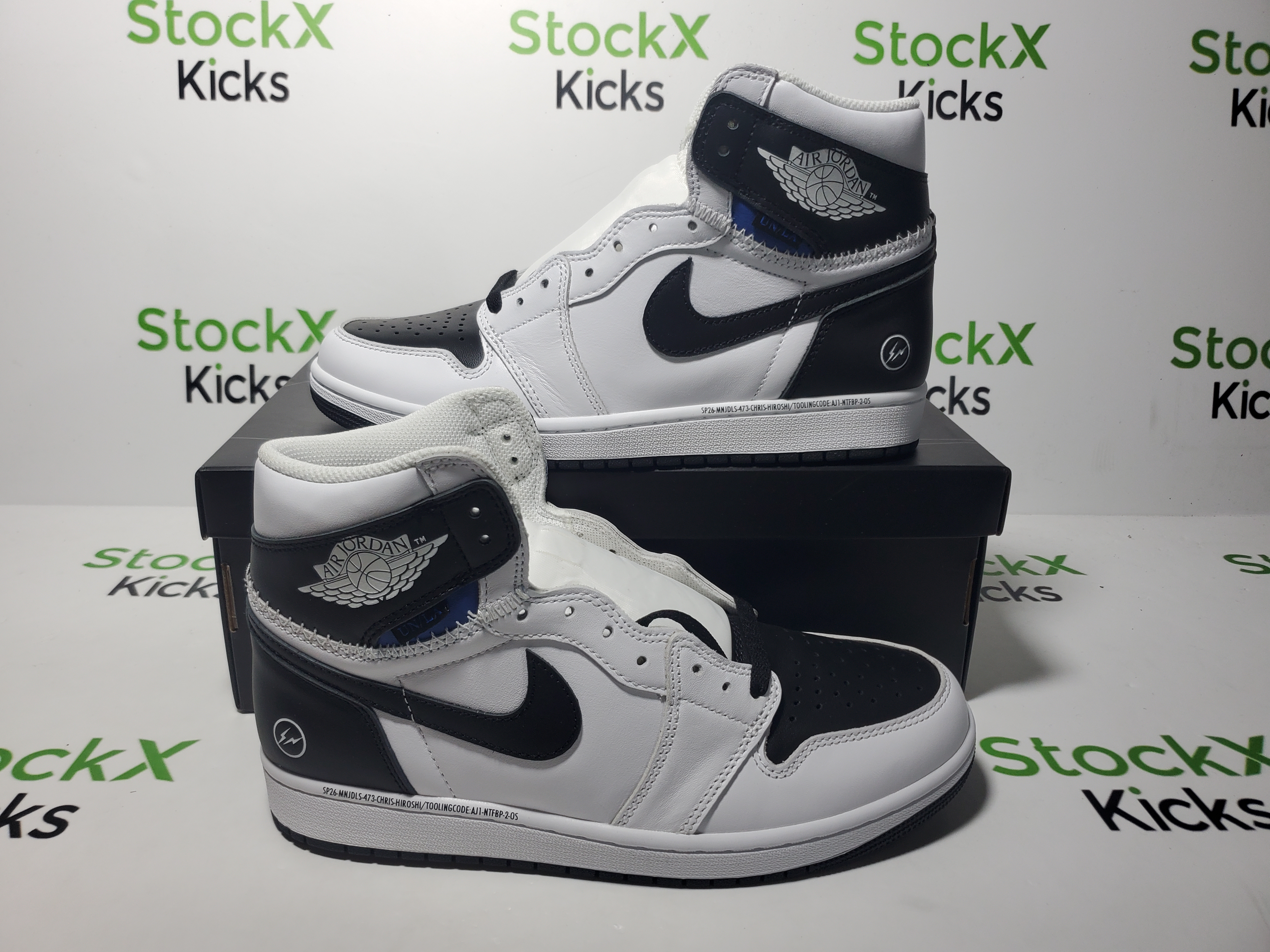PK God Batch Union LA x Air Jordan 1 Retro Collaborative Black And White II7282-100 review StockxKicks 05
