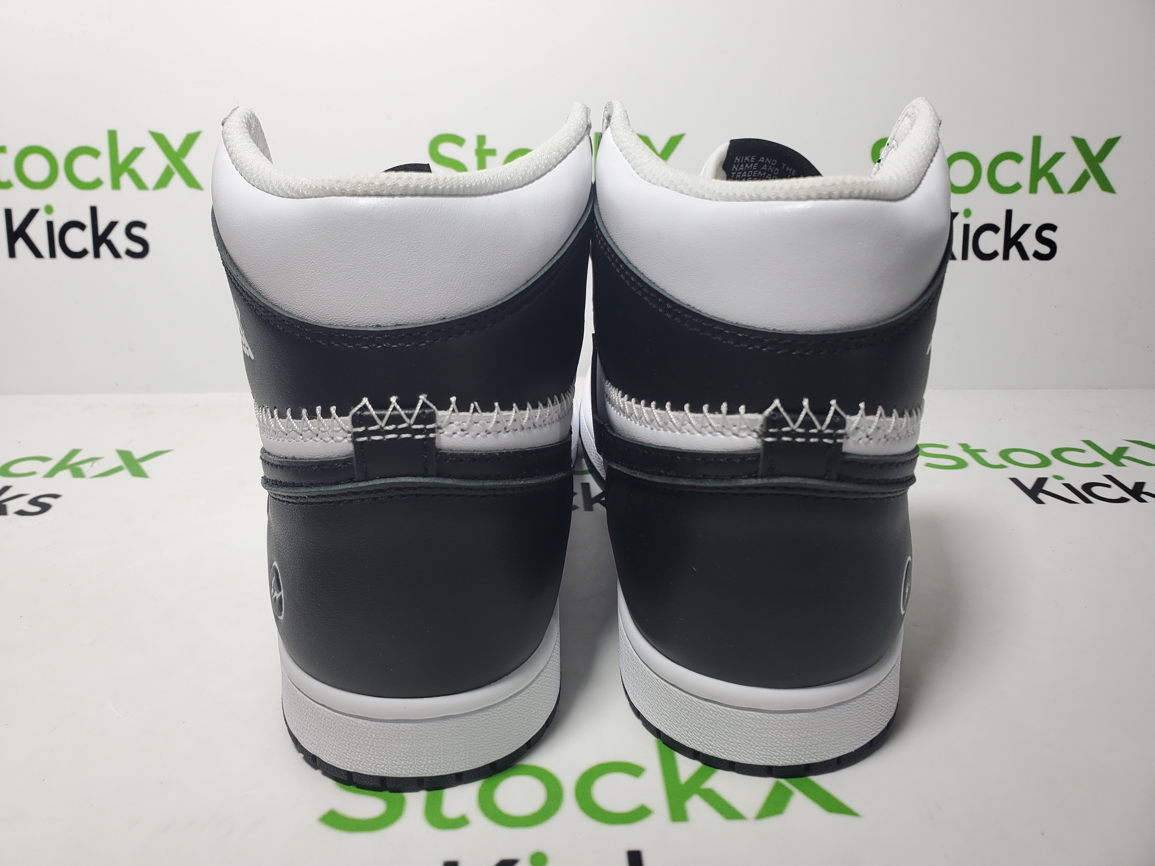PK God Batch Union LA x Air Jordan 1 Retro Collaborative Black And White II7282-100 review StockxKicks 02