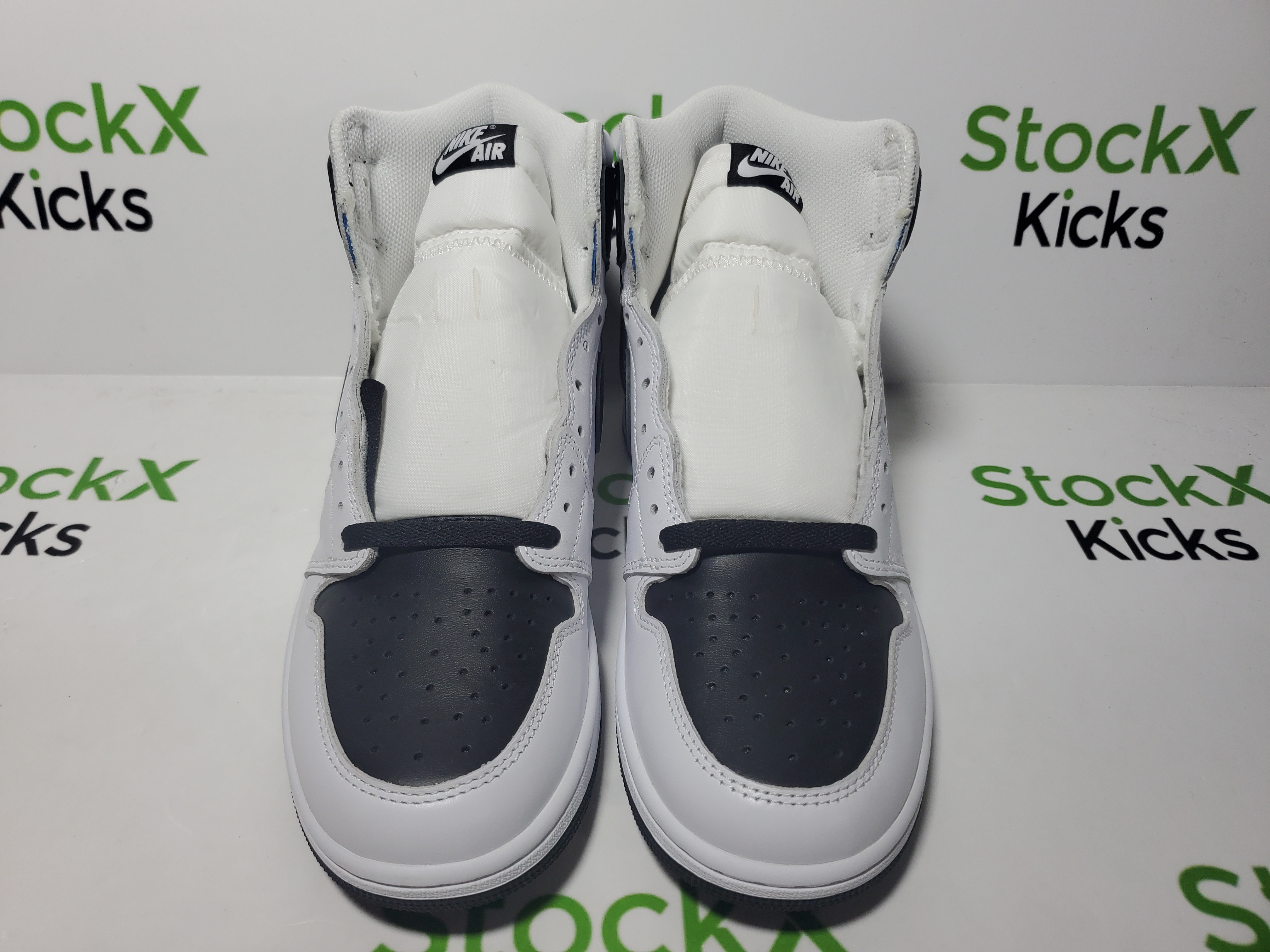 PK God Batch Union LA x Air Jordan 1 Retro Collaborative Black And White II7282-100 review StockxKicks 01