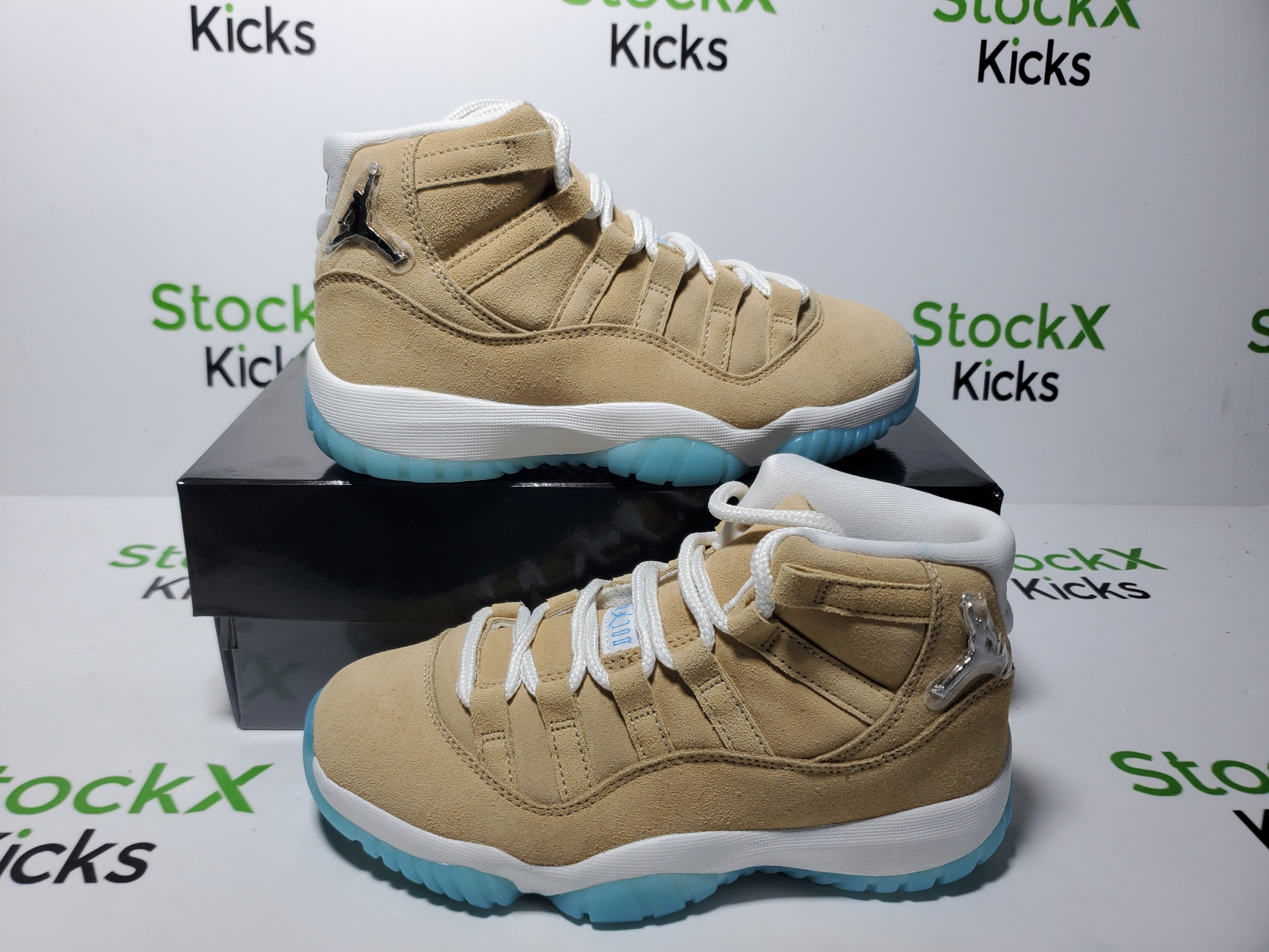 PK God Batch Nike Air Jordan 11 Retro 'H-Town' IO8960-707 review StockxKicks 01