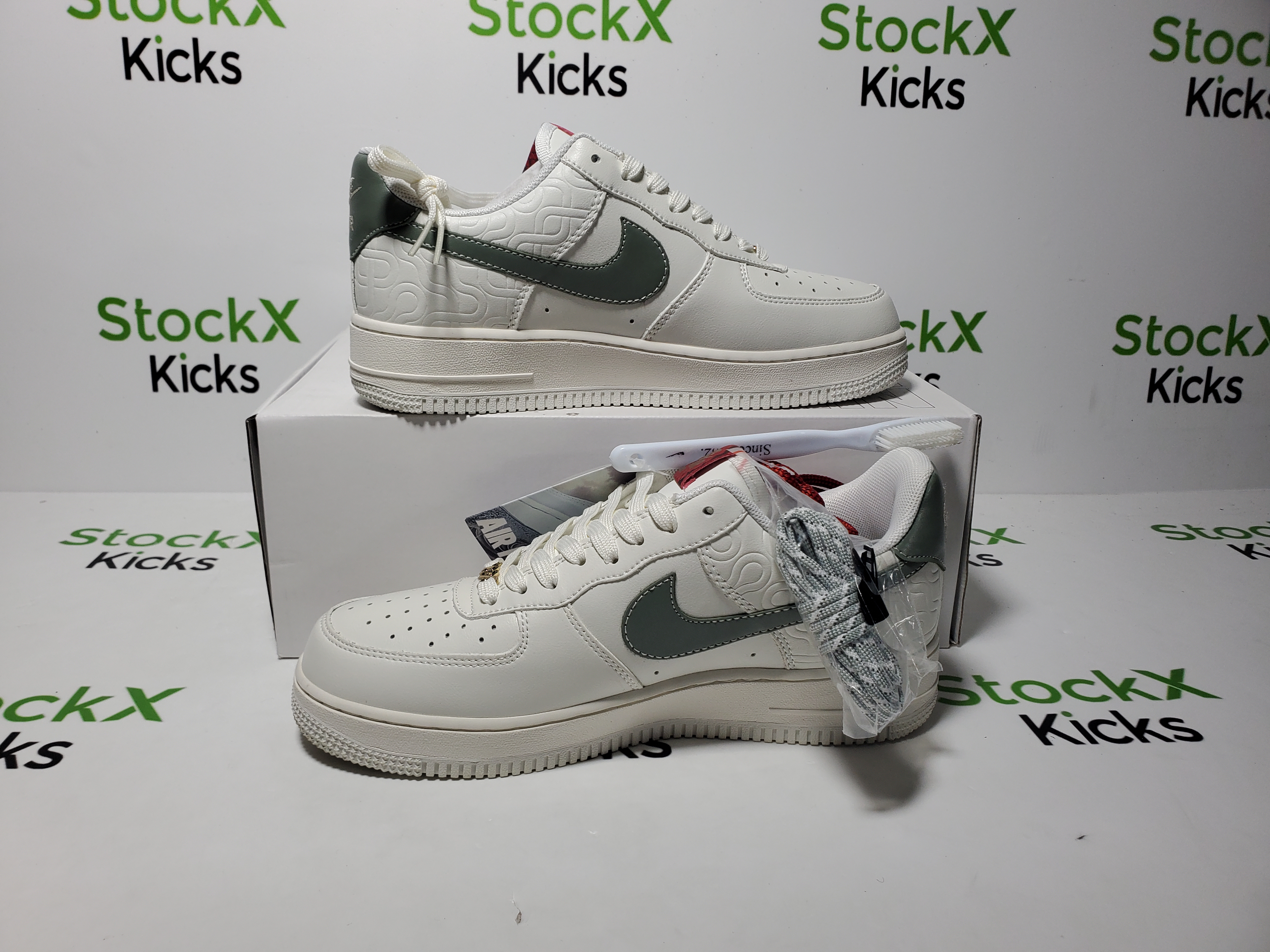 LJR Batch Nike Air Force 1 '07 LE 'Year of the Snake' HV5979-130 review StockxKicks 06