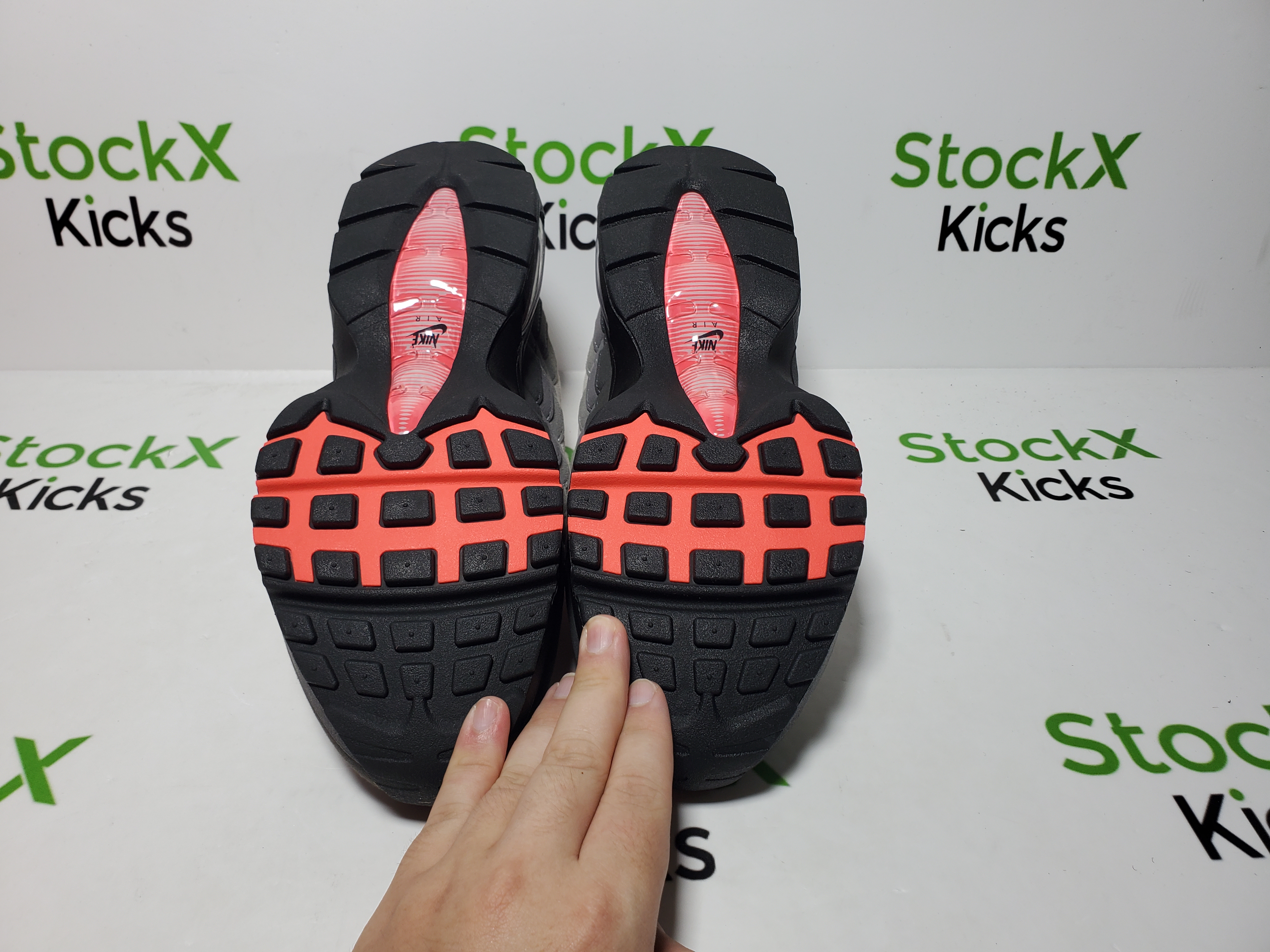 PK God Batch Nike Air Max 95 OG 'Solar Red' AT2865-100 review StockxKicks 04