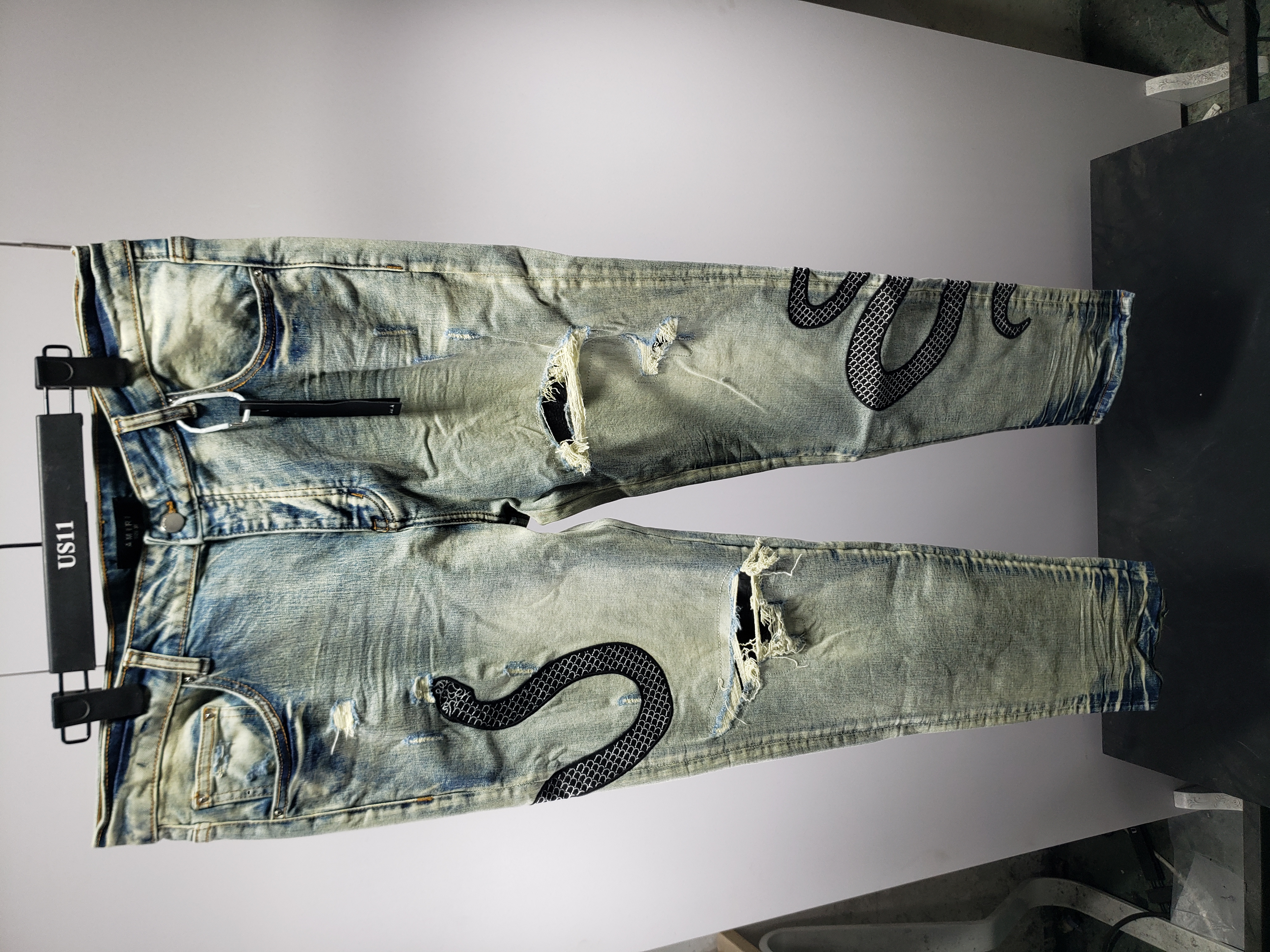 Amiri Jean 8934 review StockxKicks 01