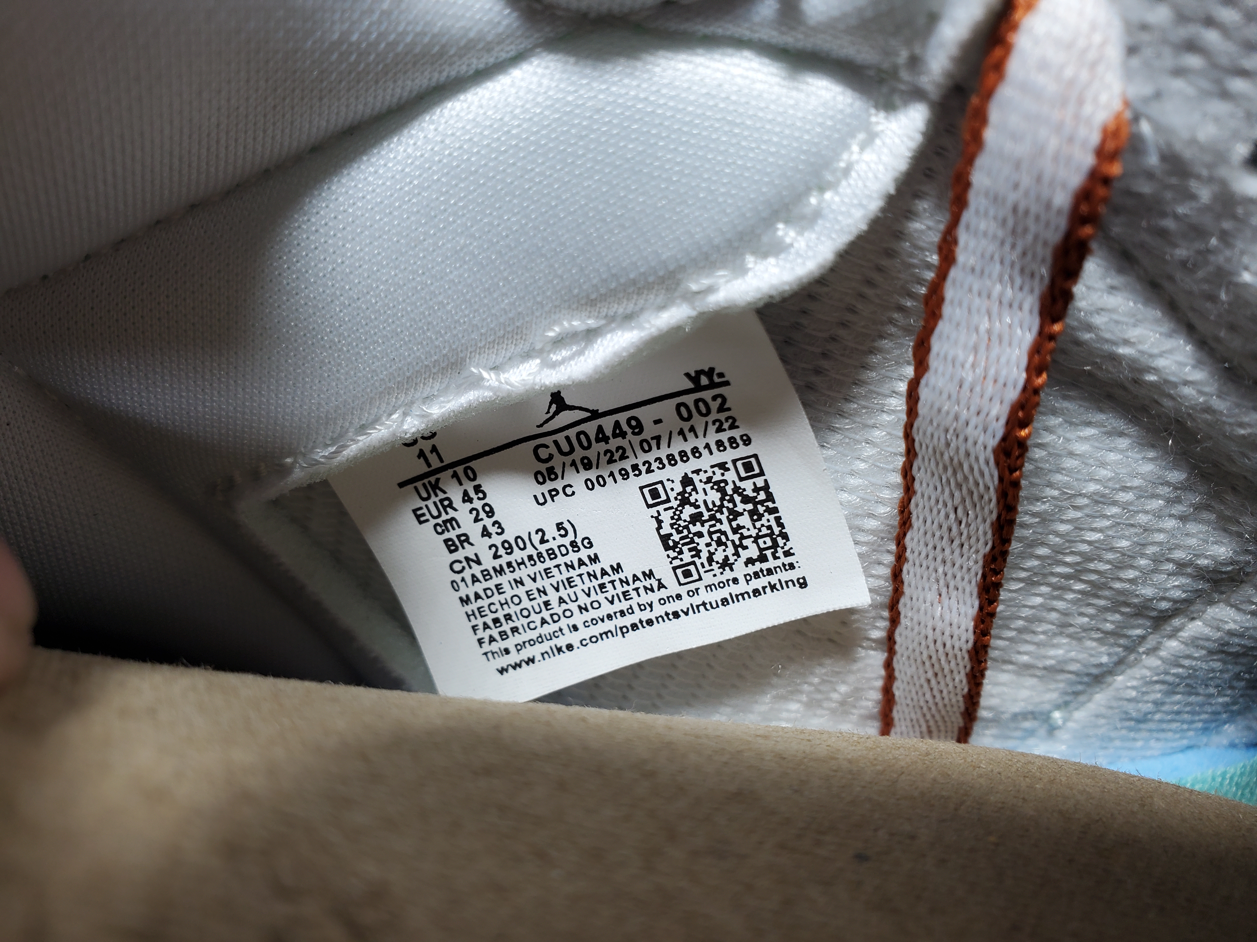  LJR Batch Air Jordan 1 Retro High OG Seafoam (W) CD0461-002 review StockxKicks 03