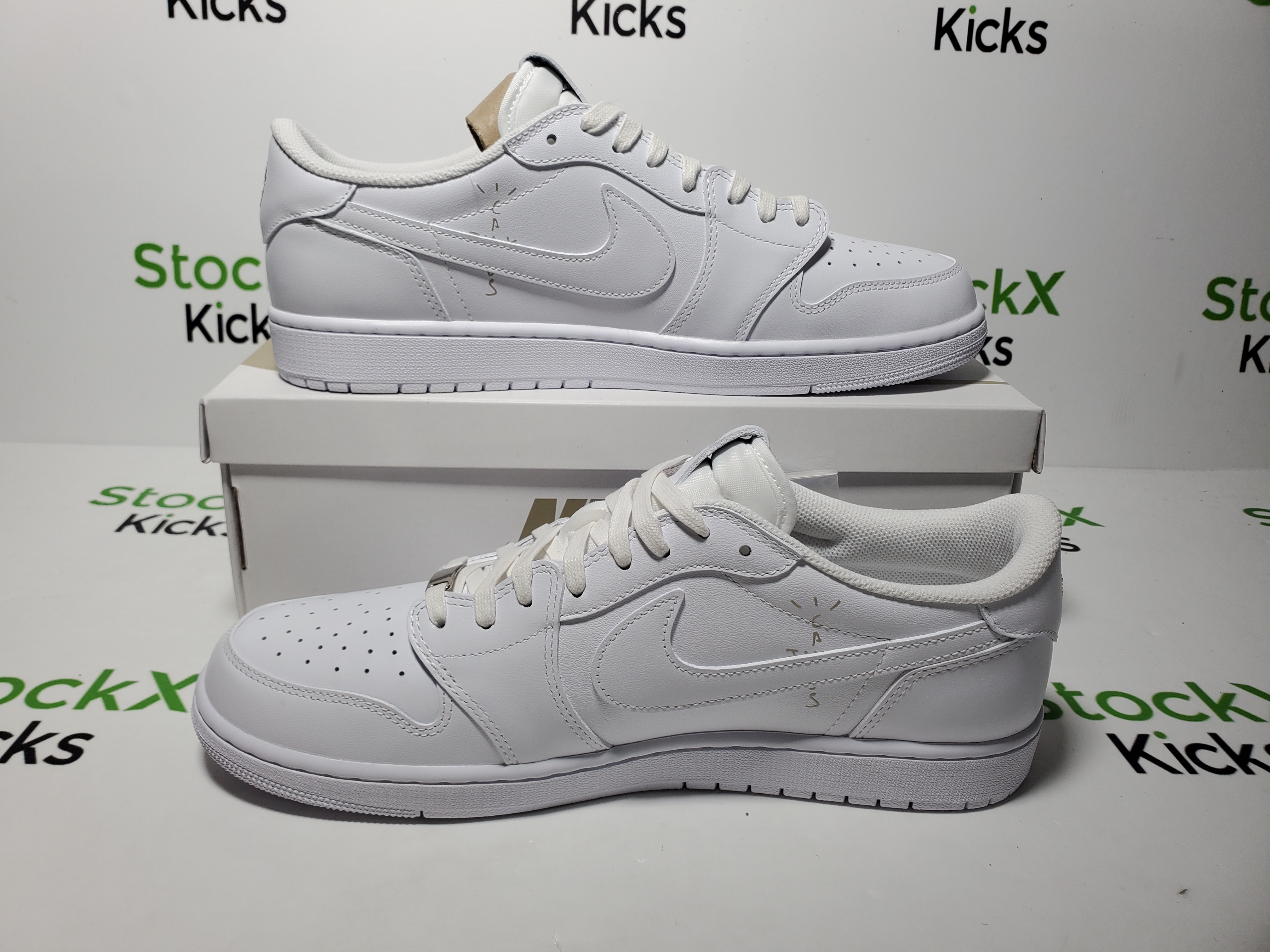PK God Batch Air Jordan 1 Retro Low OG SP Travis Scott Michael Rubin White Party TD1228-111 review StockxKicks 00