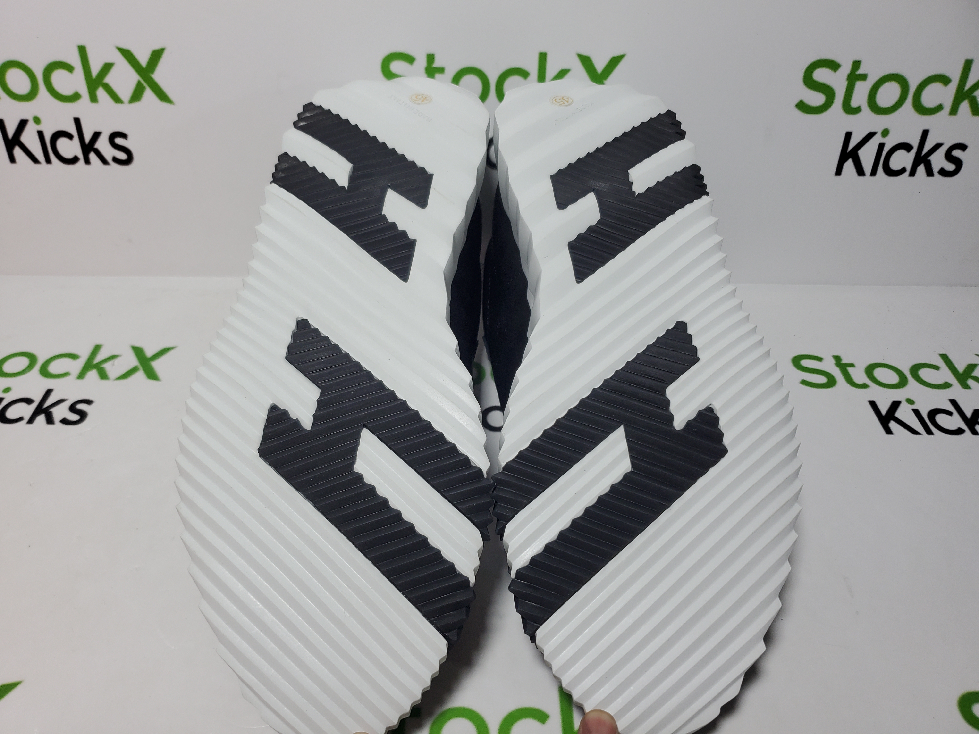 Hermes Bouncing Sneaker Black And White  review StockxKicks 02