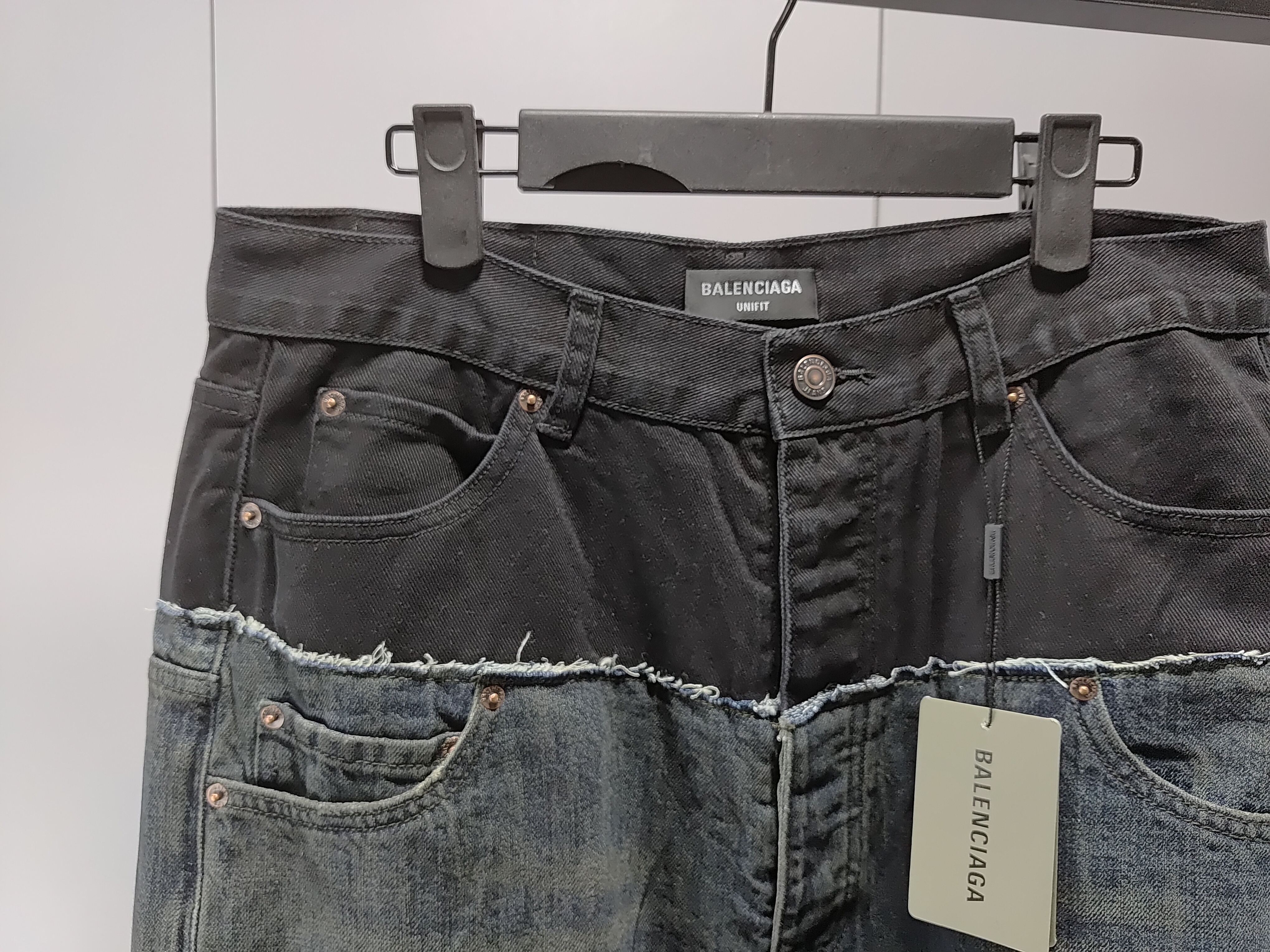 BALENCIAGA Cut-up Baggy Jeans Pants Blac/Blue 805094TRW918700 review StockxKicks 02