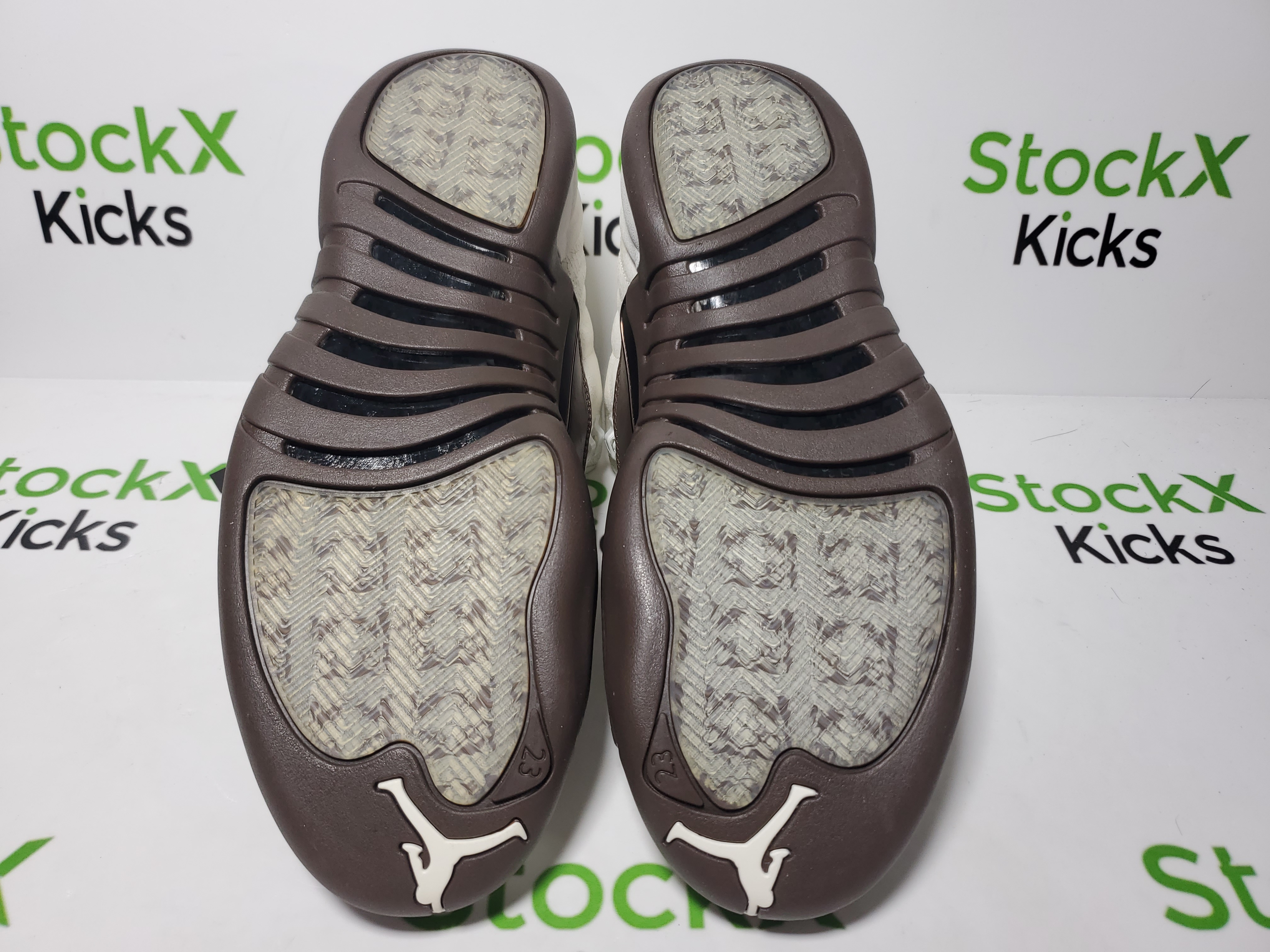 PK God Batch Air Jordan 12 Retro x SoleFly Baroque Brown FZ5026-100 review StockxKicks 04