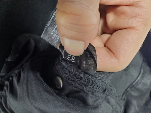 Amiri Jean 8937 reviewed by
