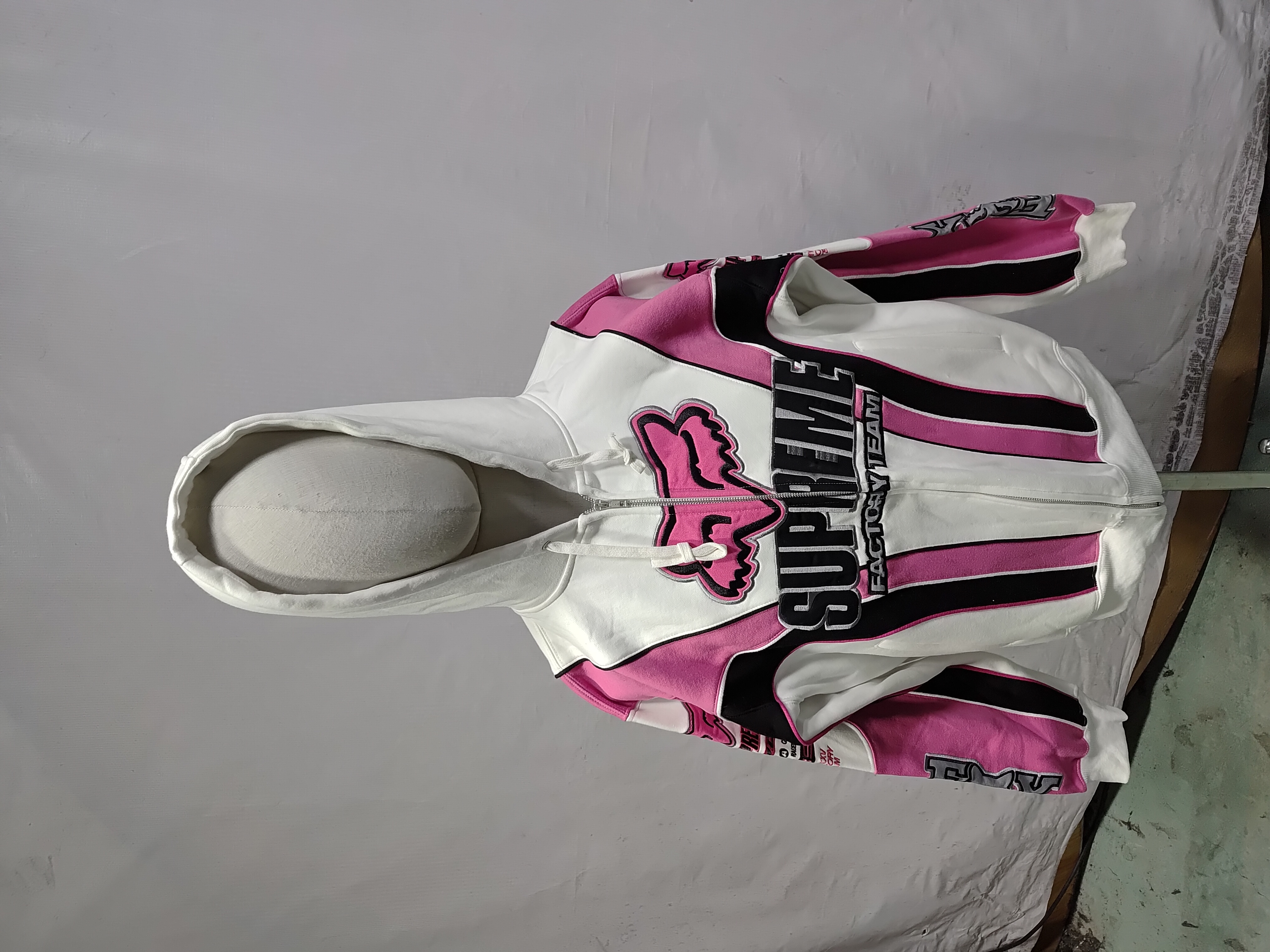 Supreme Fox Racing Zip Up Hooded Sweatshirt review StockxKicks 01