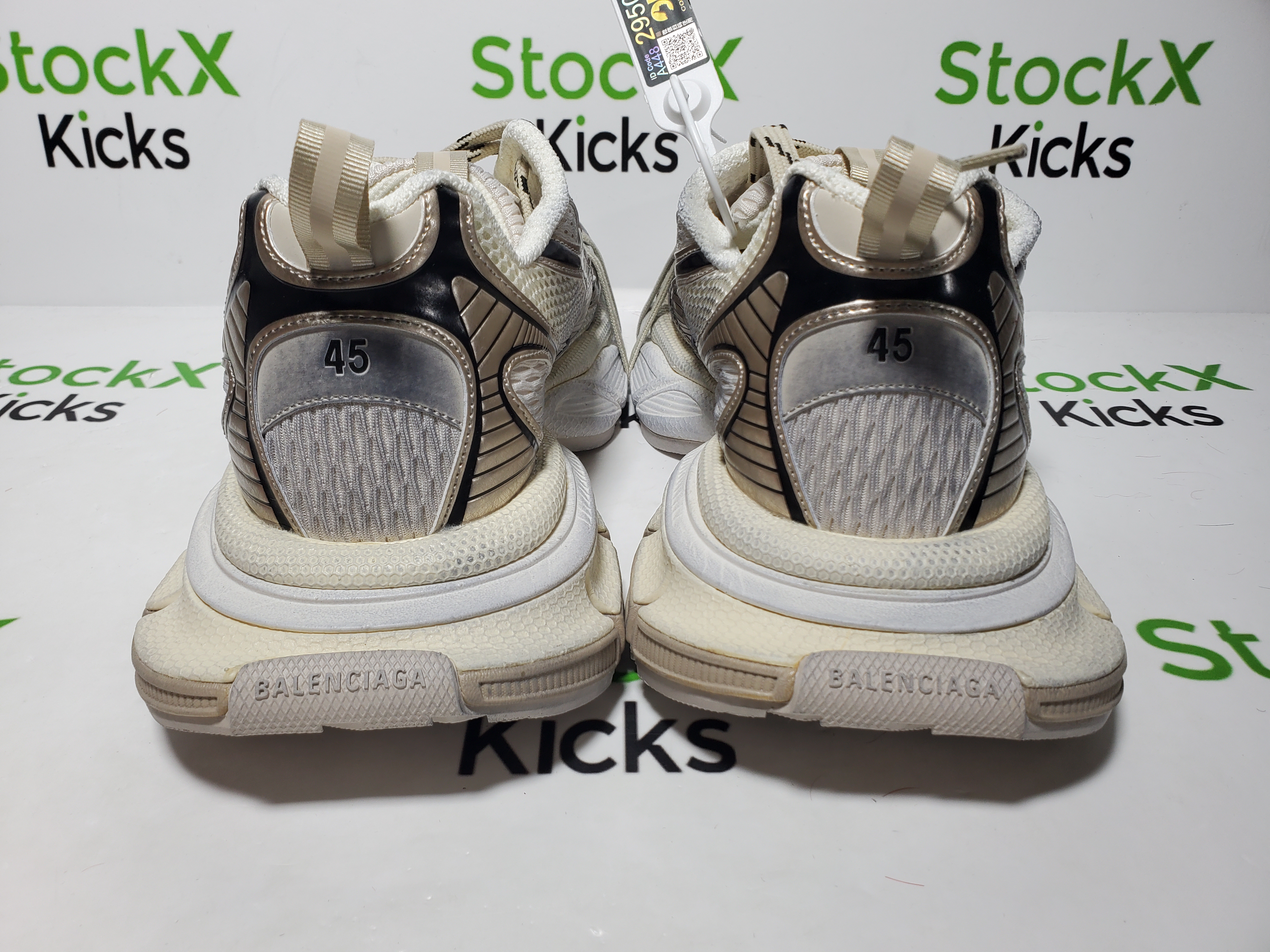 Balenciaga 3XL Sneaker Pla Tinum 734734 W3XL2 9110 review StockxKicks 02