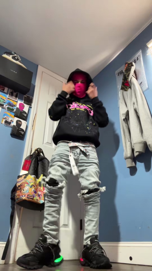 Sp5der P*NK Hoodie Black YZ EG912 reviewed by