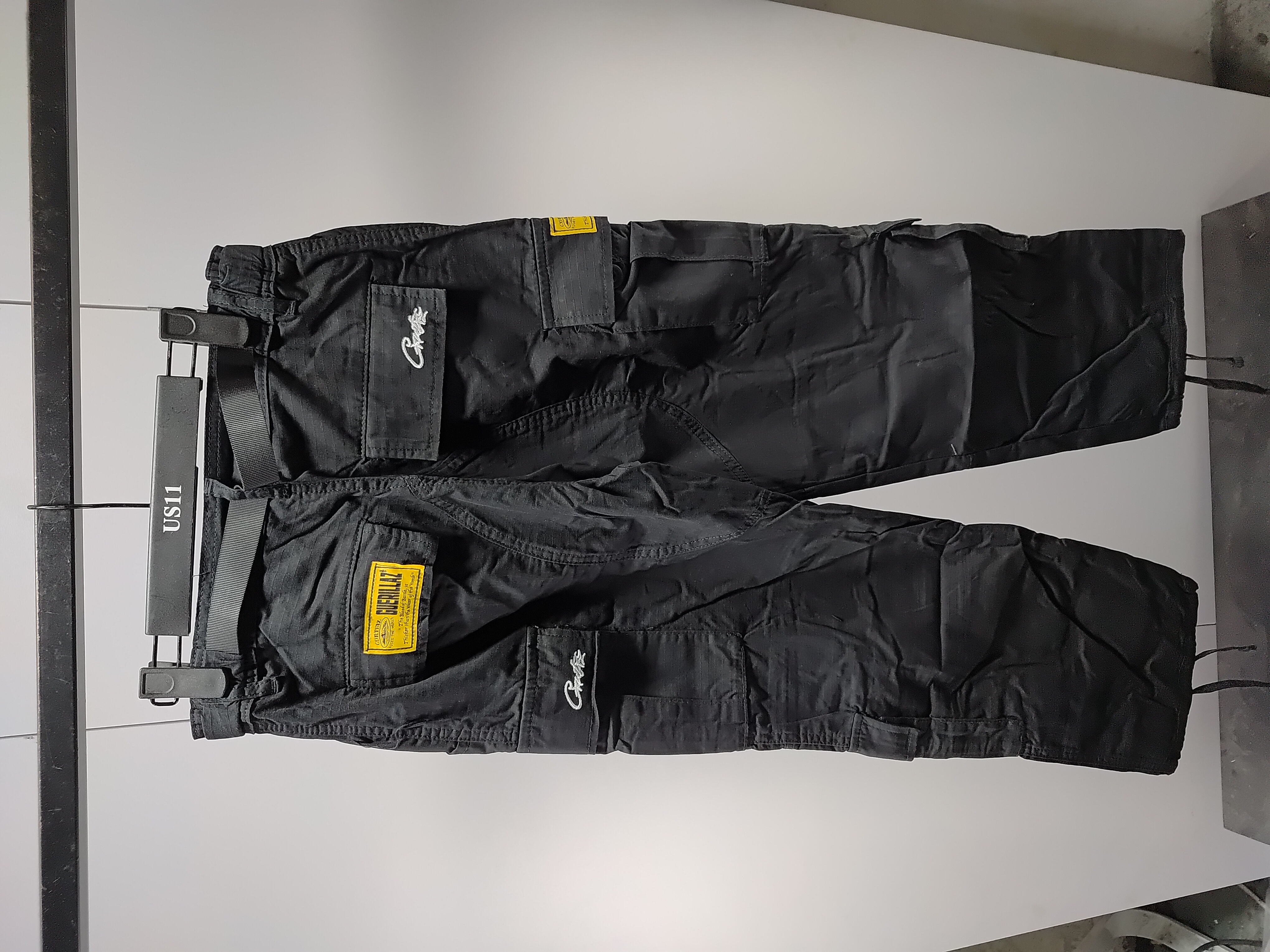 Corteiz 4 Starz Special Edition Guerillaz Cargos Black/White Casual Pants review StockxKicks 03