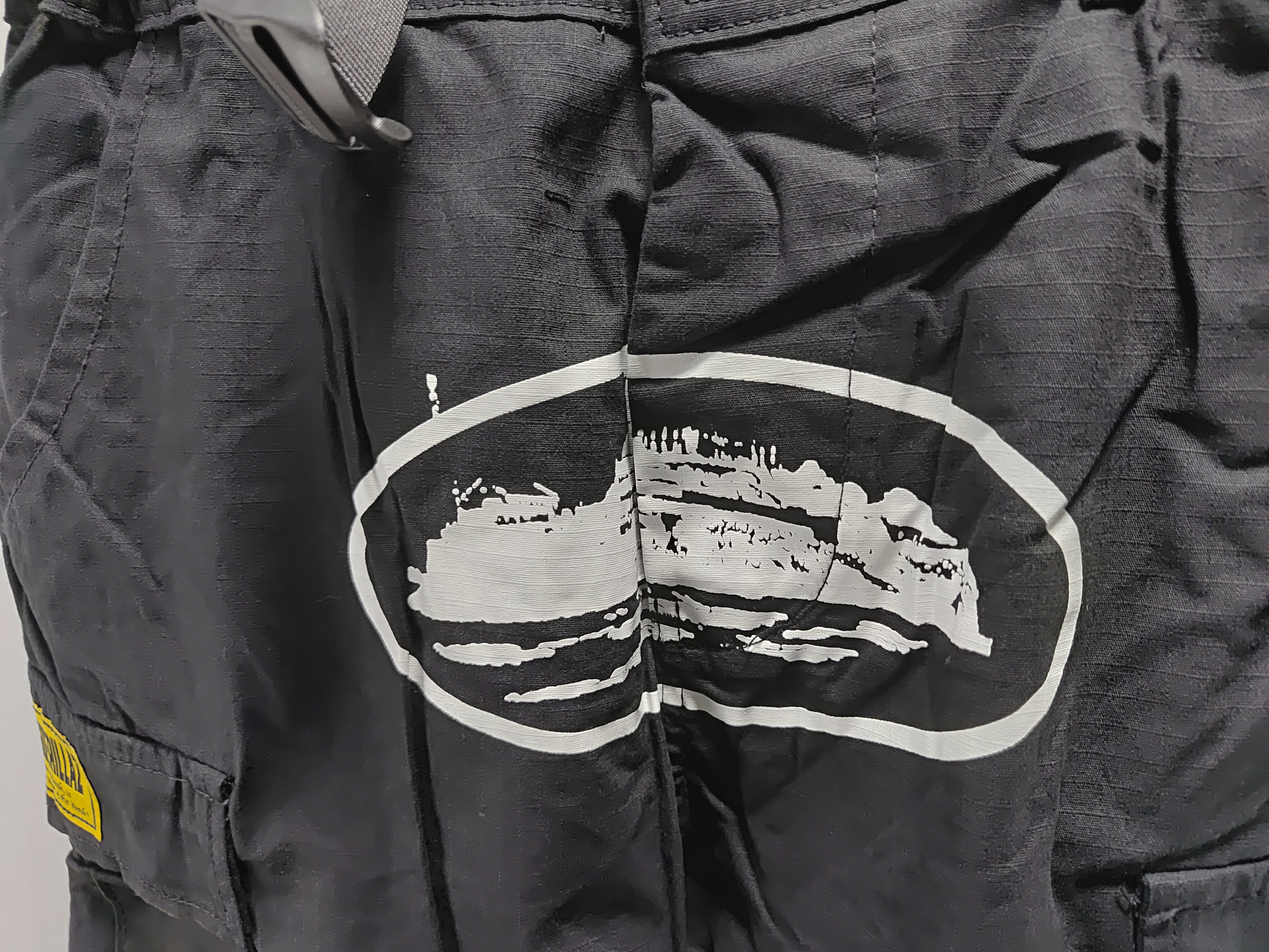 Corteiz 4 Starz Special Edition Guerillaz Cargos Black/White Casual Pants review StockxKicks 02