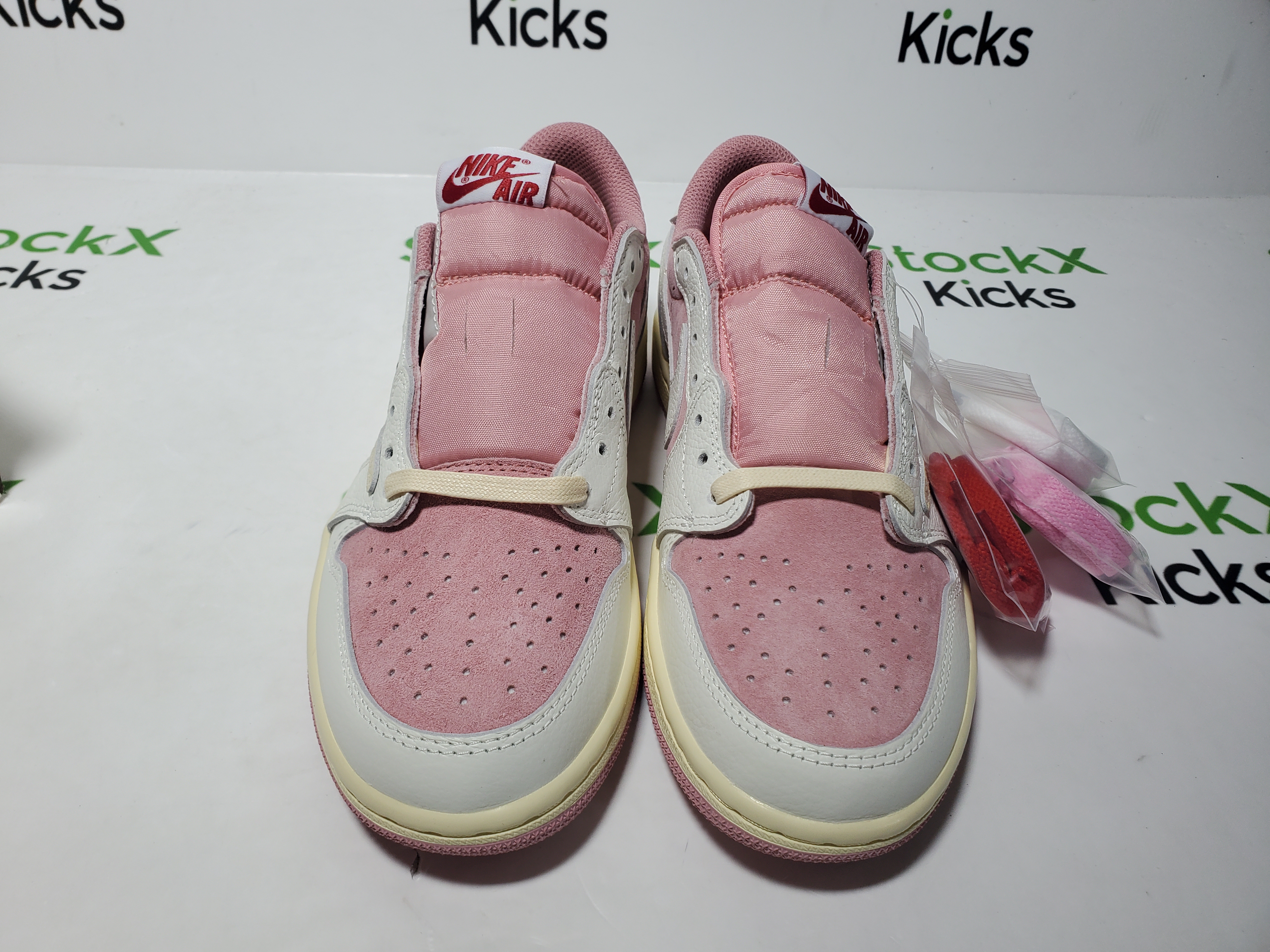 PK God Batch Air Jordan 1 Low Travis Scott White Pink DM7866-600 review StockxKicks 04