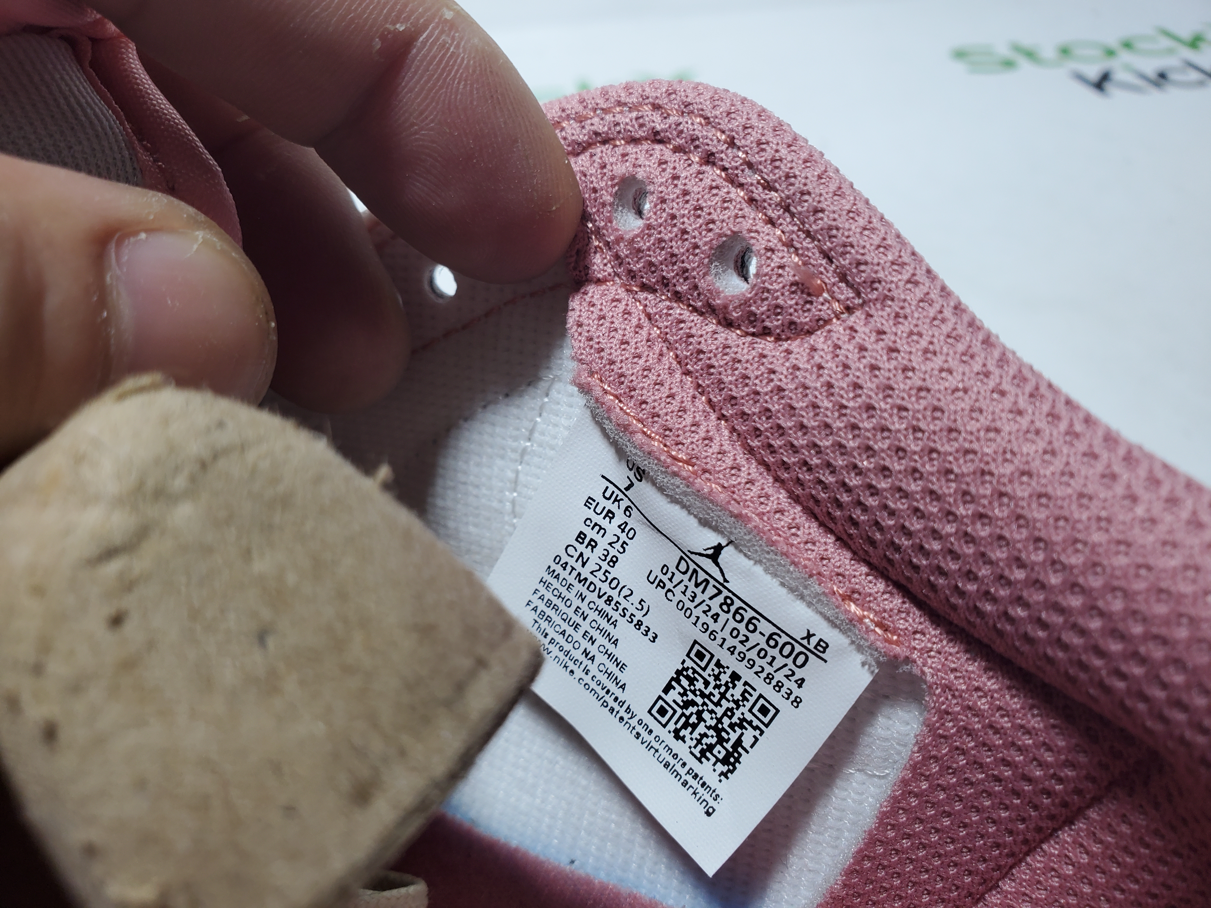 PK God Batch Air Jordan 1 Low Travis Scott White Pink DM7866-600 review StockxKicks 06