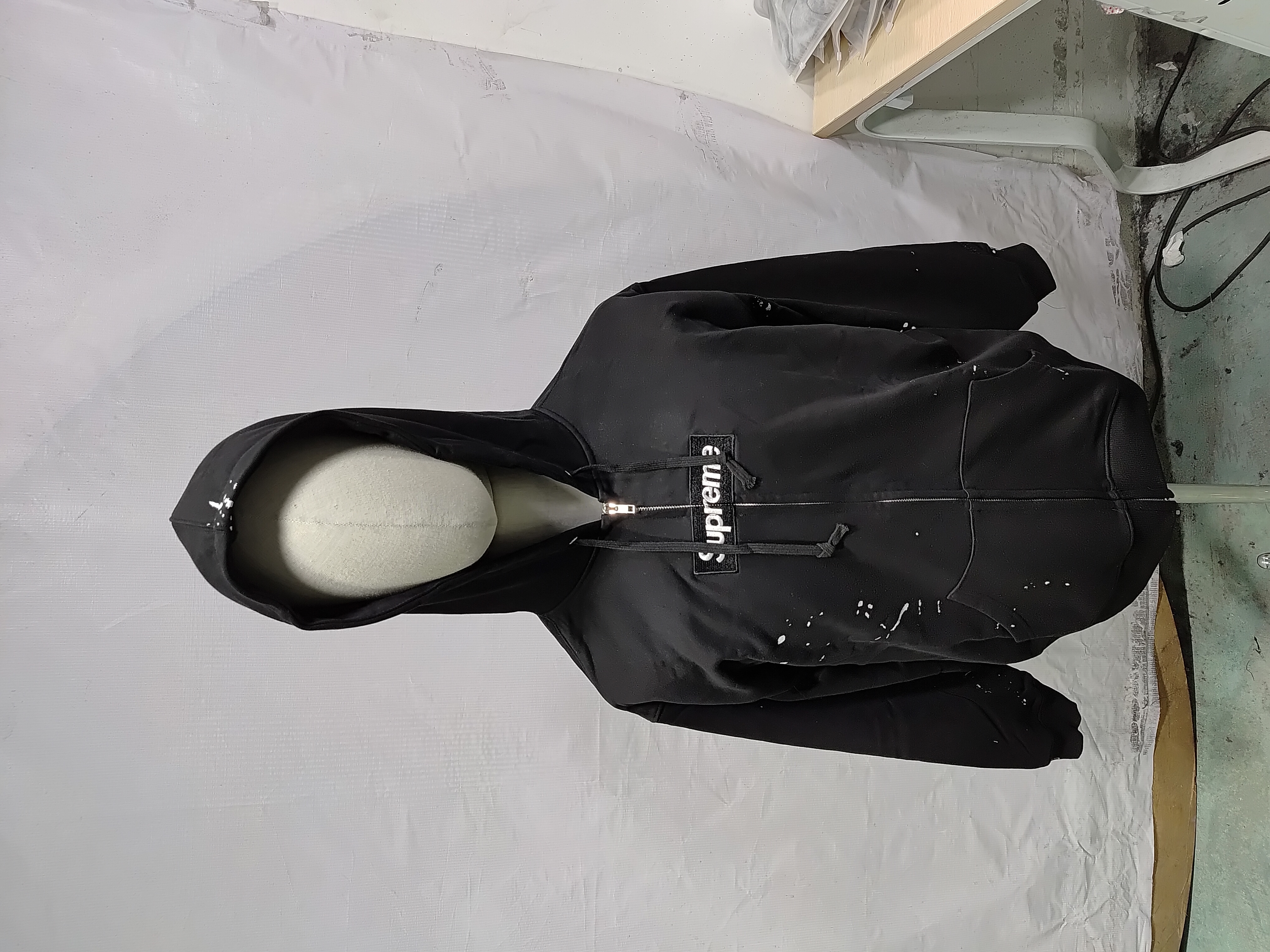 Supreme MM6 Maison Margiela Box Logo Zip Up Hooded Sweatshirt review StockxKicks 01