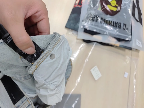 Amiri Jean 808-1 reviewed by