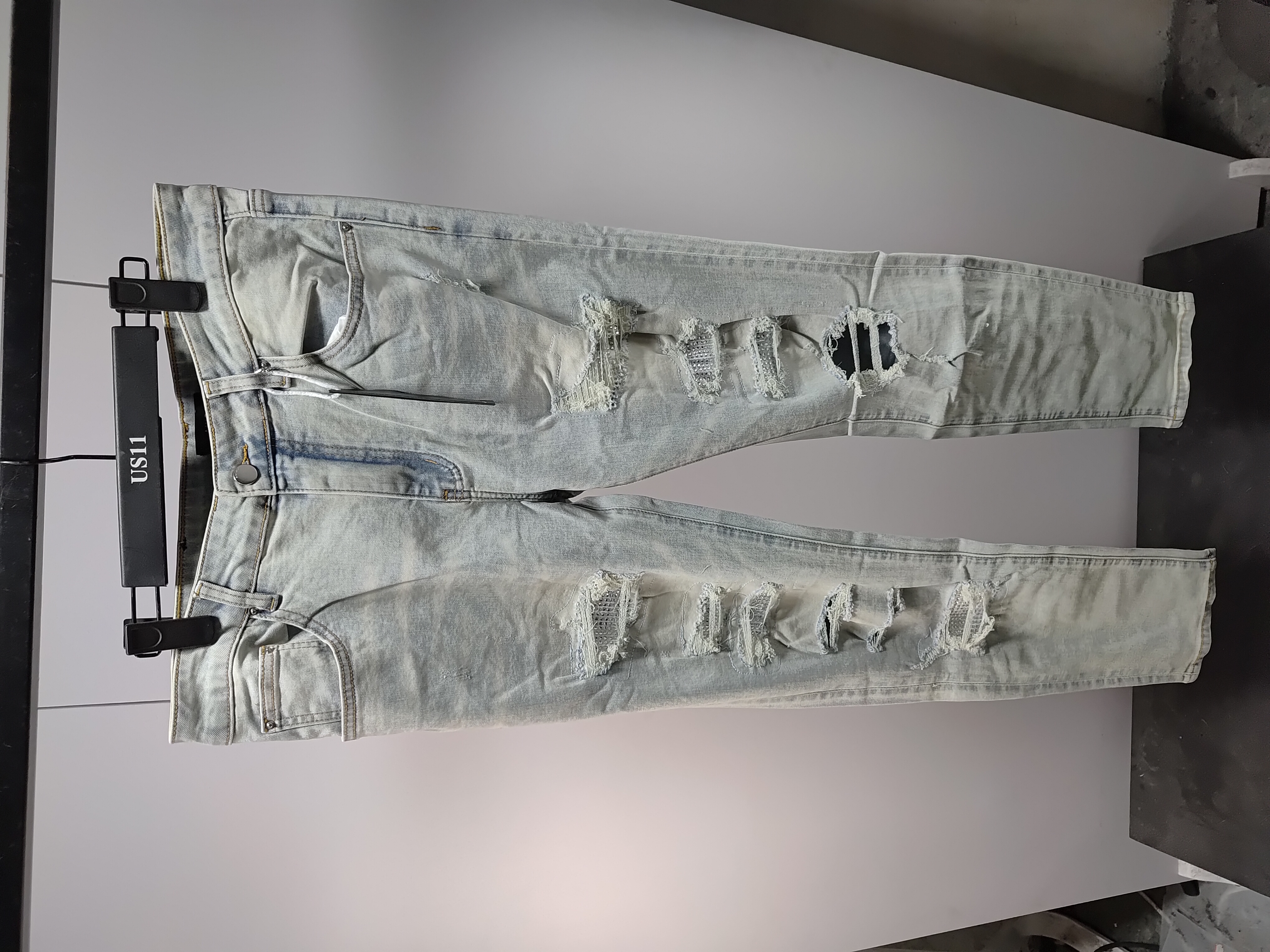 Amiri Jean 808-1 review StockxKicks 01