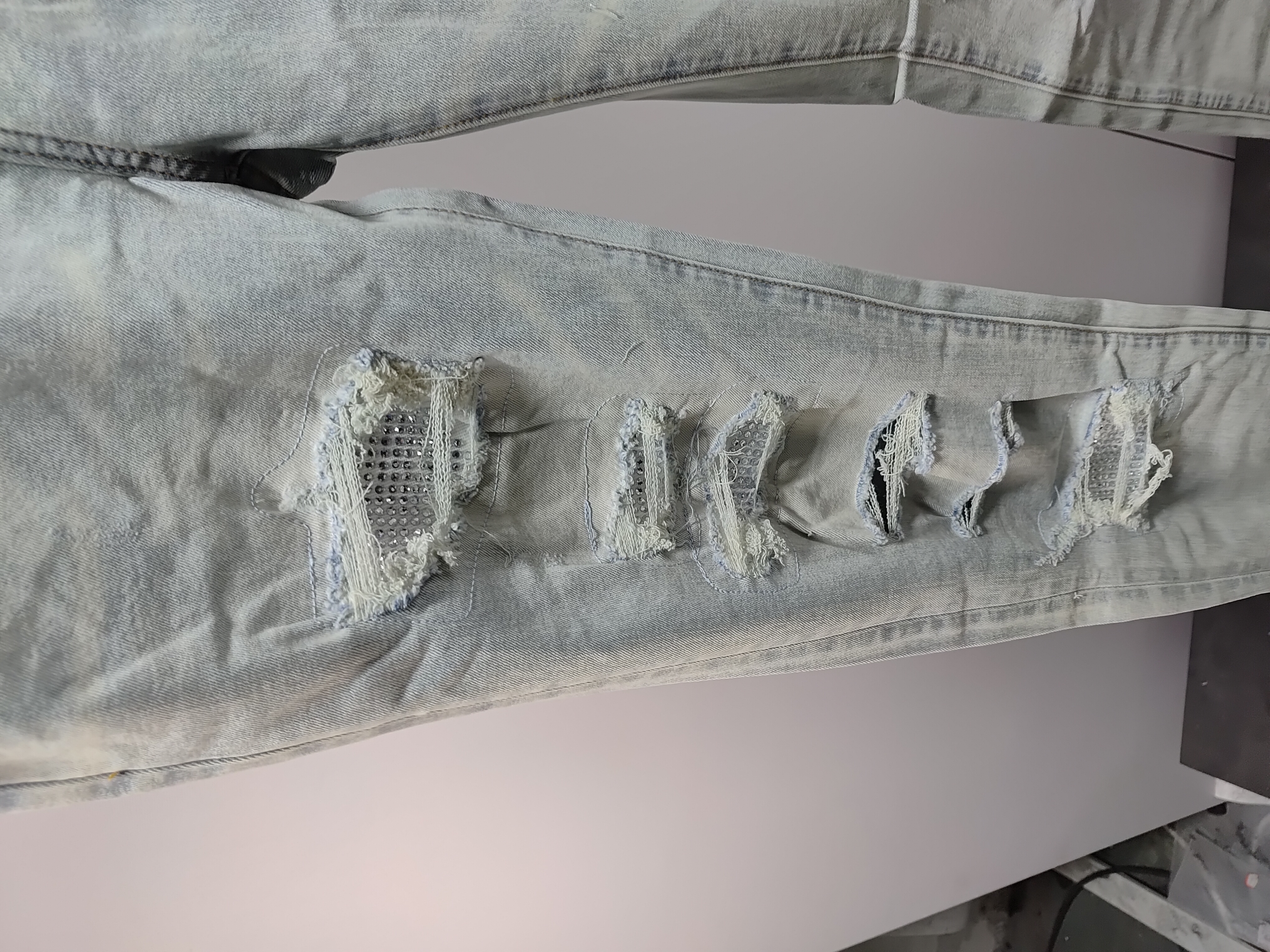 Amiri Jean 808-1 review StockxKicks 02